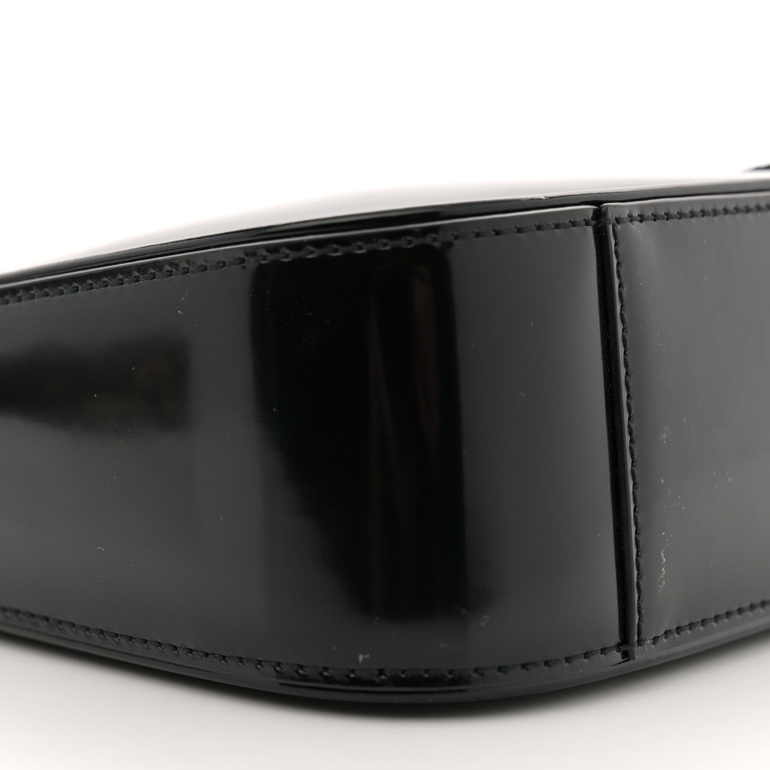 Saint Laurent Patent Calfskin Monochrome Le 5 A 7 Hobo Black 9 of 11