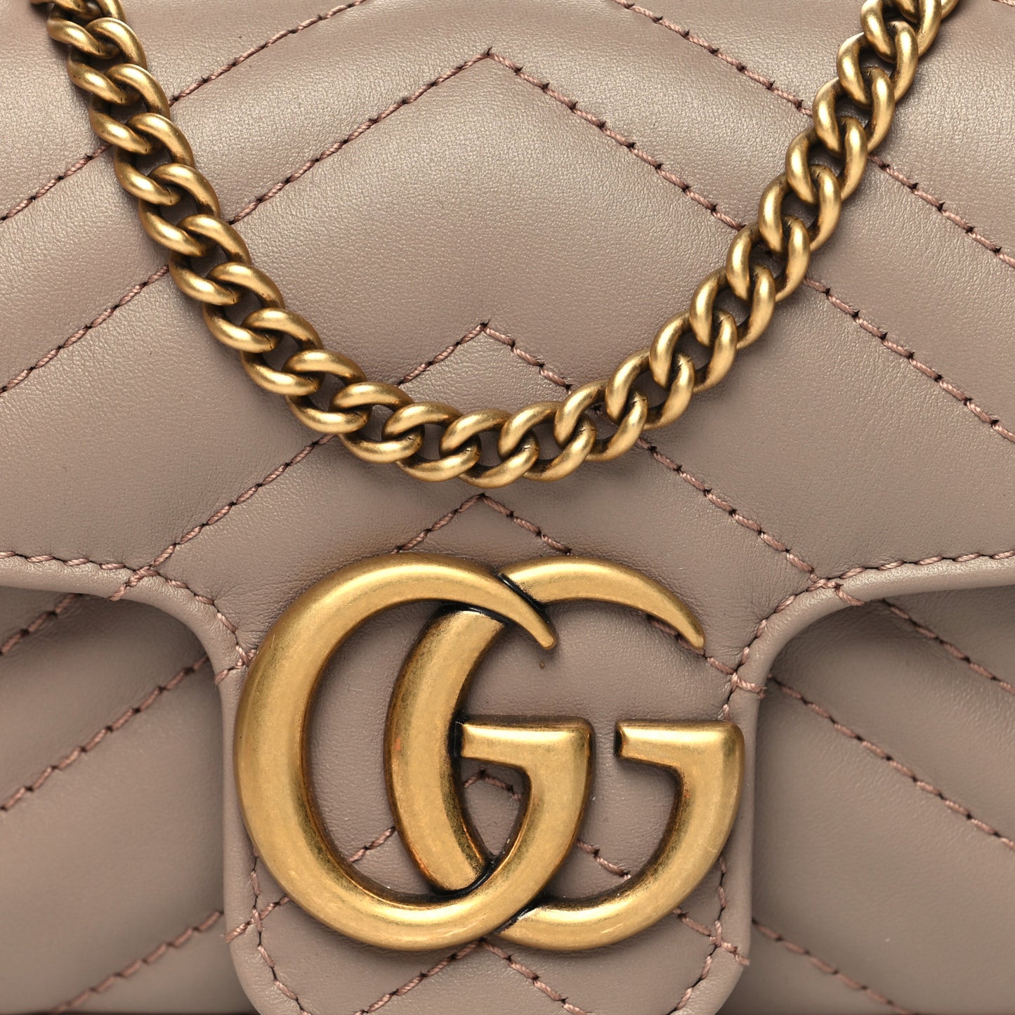 Calfskin Matelasse Super Mini GG Marmont Shoulder Bag Porcelain Rose