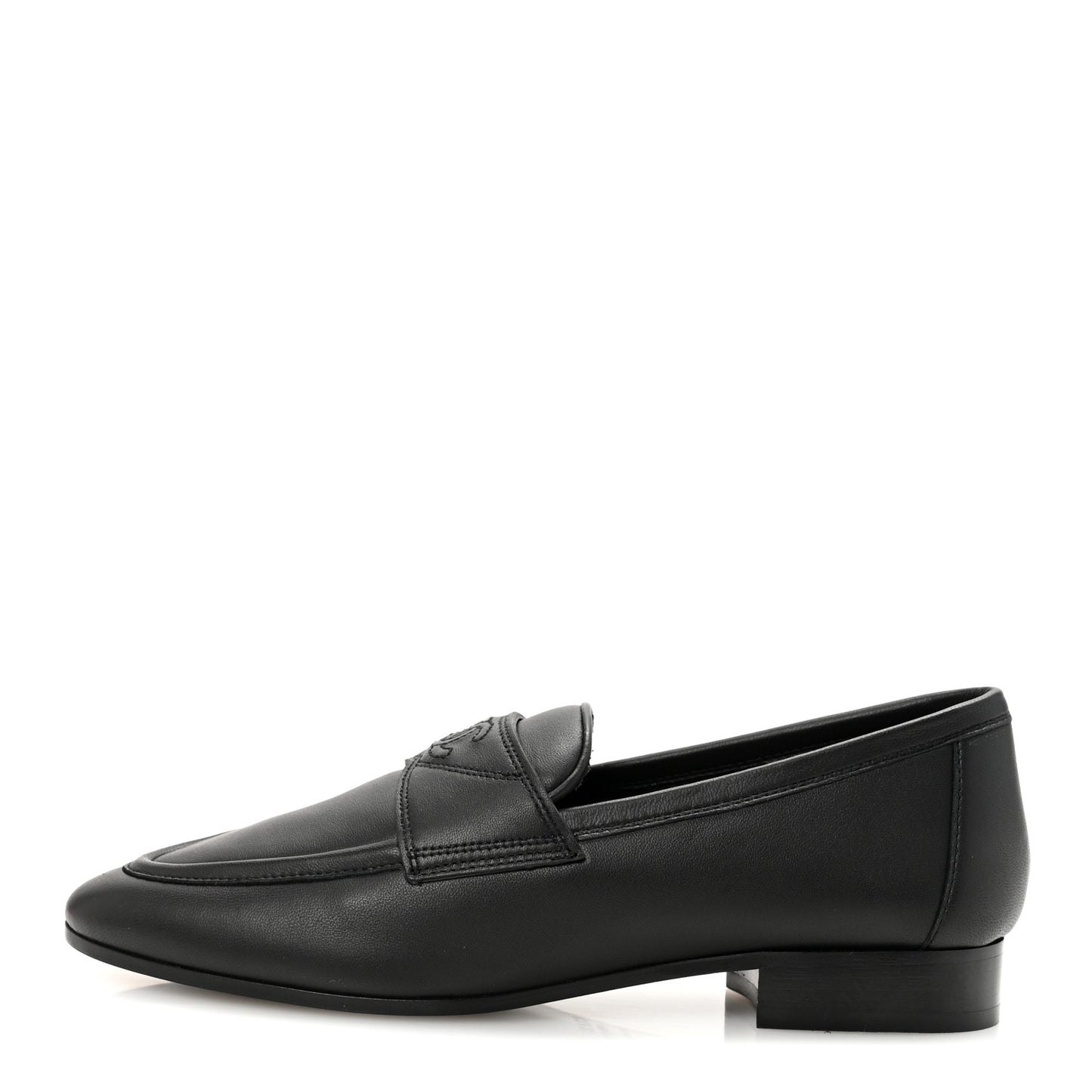Lambskin Womens Stitched CC Loafers 35 Black
