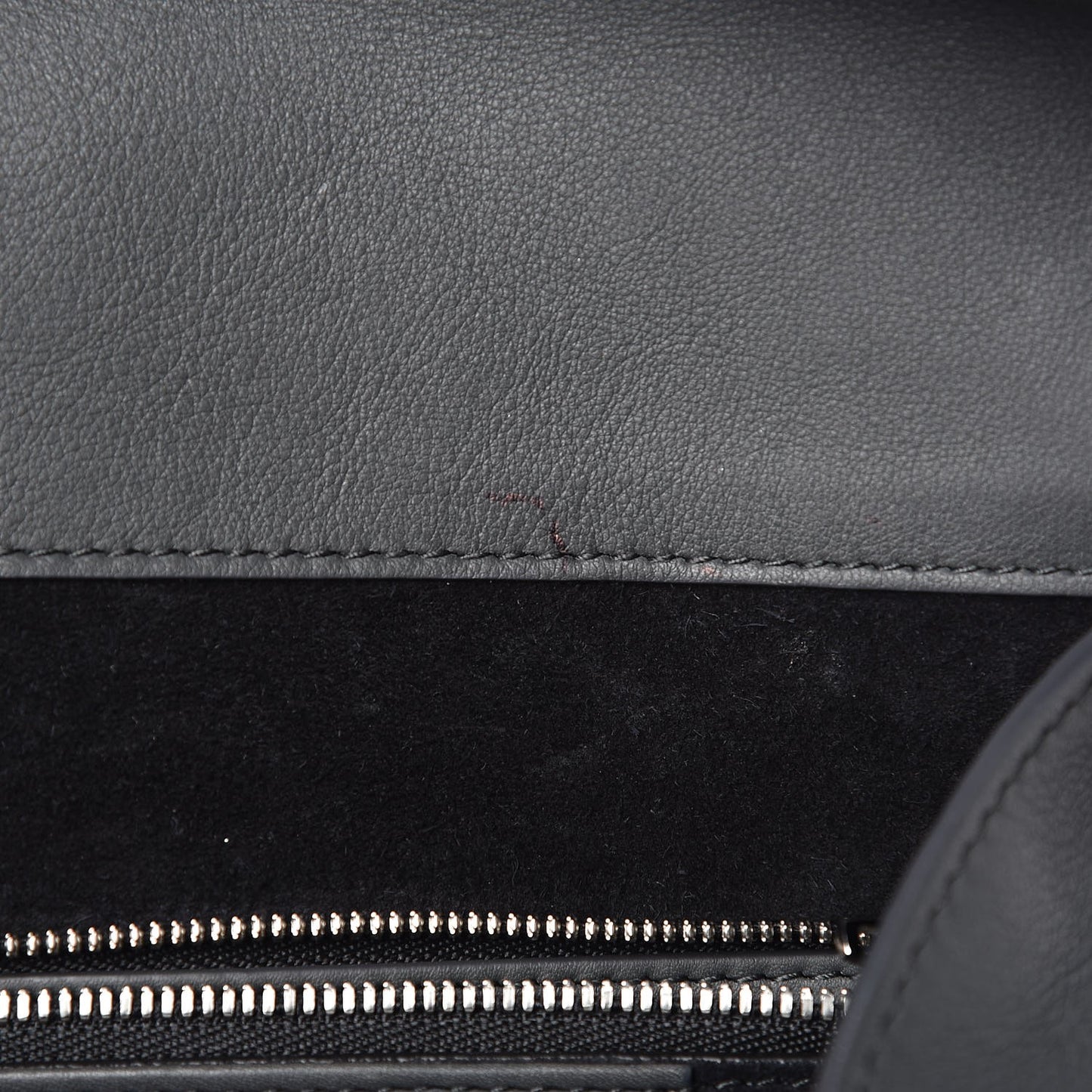 Veau Soyeux Tool Satchel XS Gris Fossile