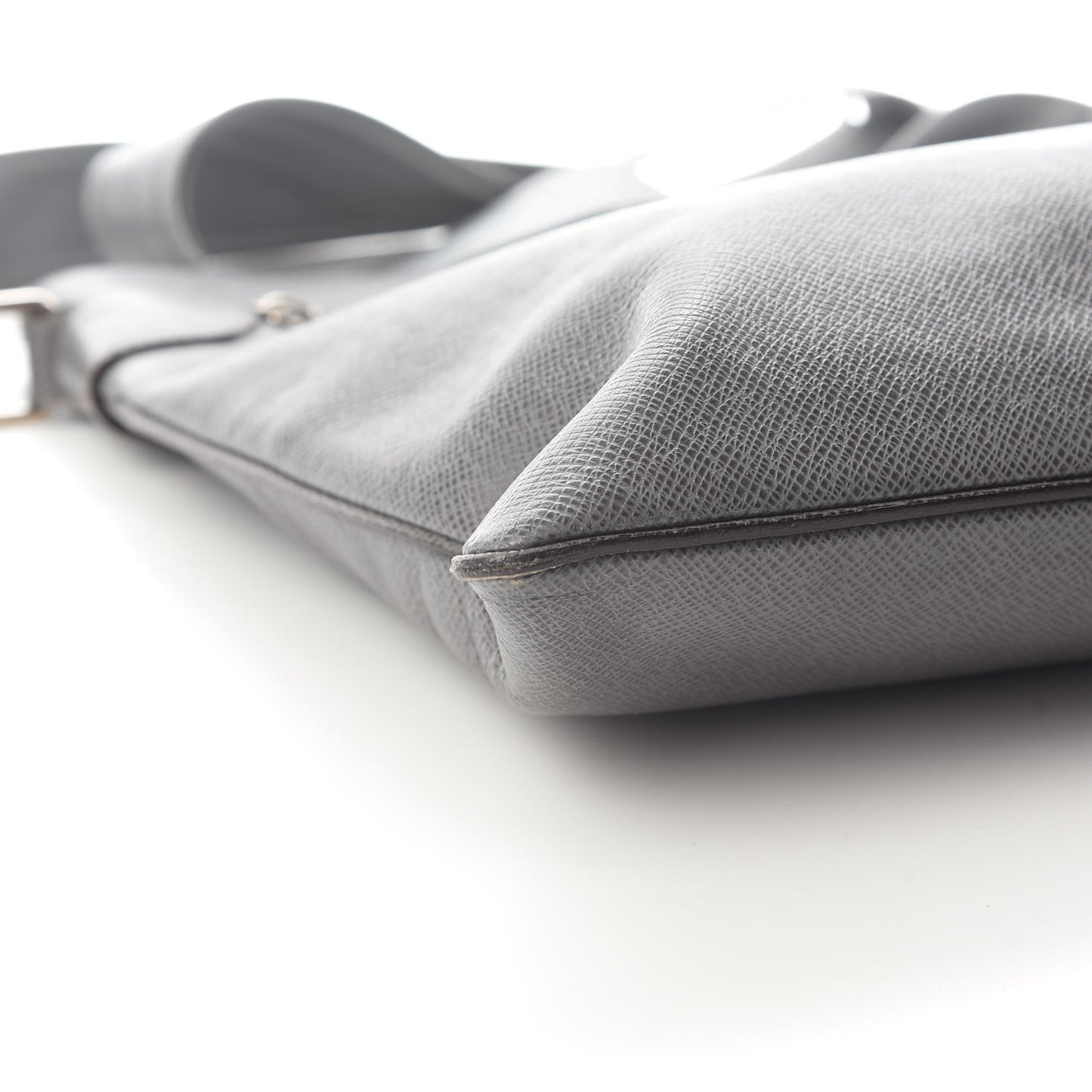 Taiga Sasha Messenger Glacier