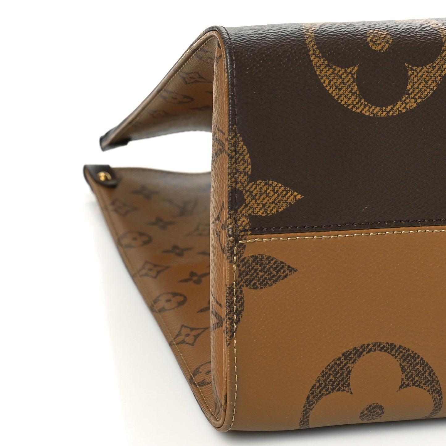 Reverse Monogram Giant Onthego GM