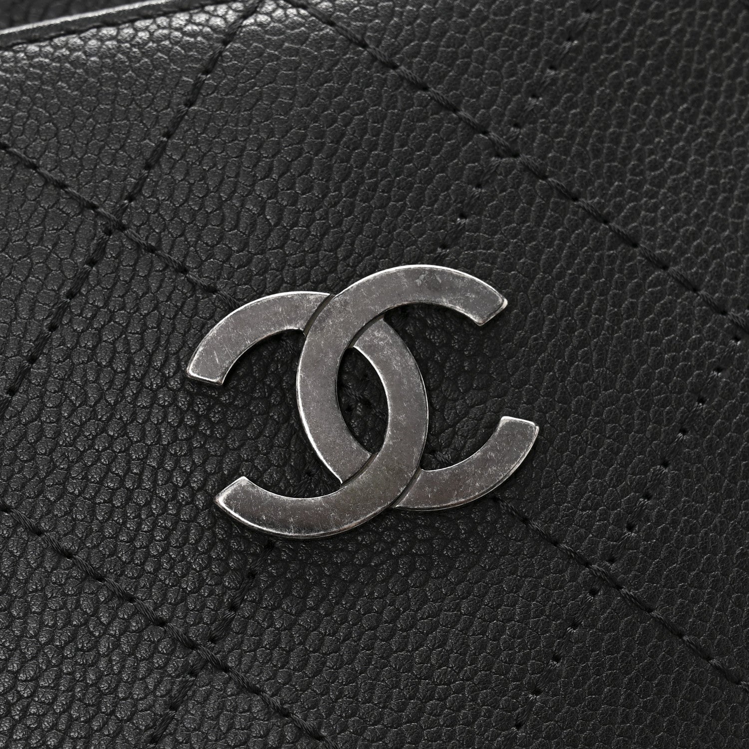Chanel Grained Vegetal Calfskin Small Urban Shopping Tote Black 12 of 15