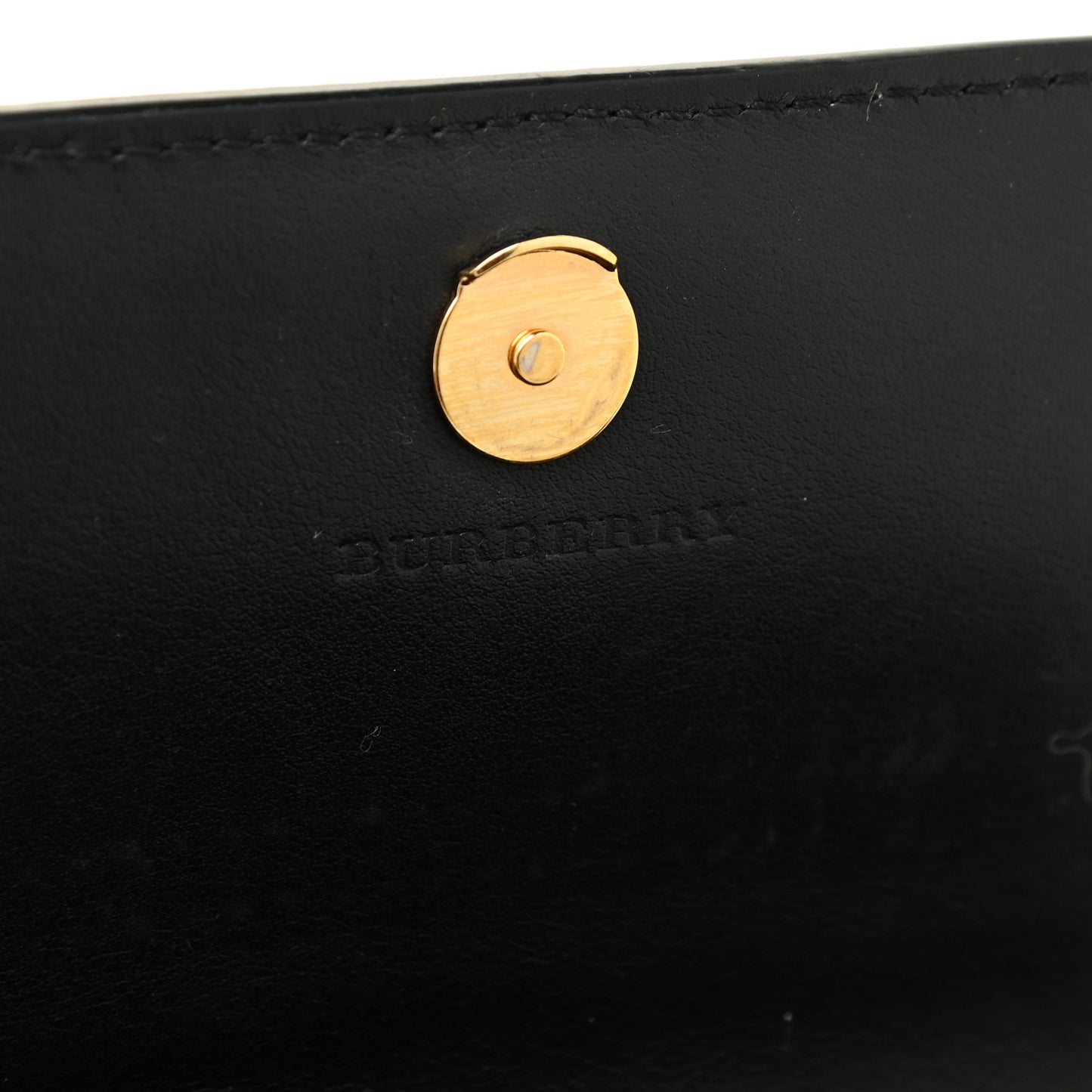 Grainy Calfskin Henley Wallet On Chain Black
