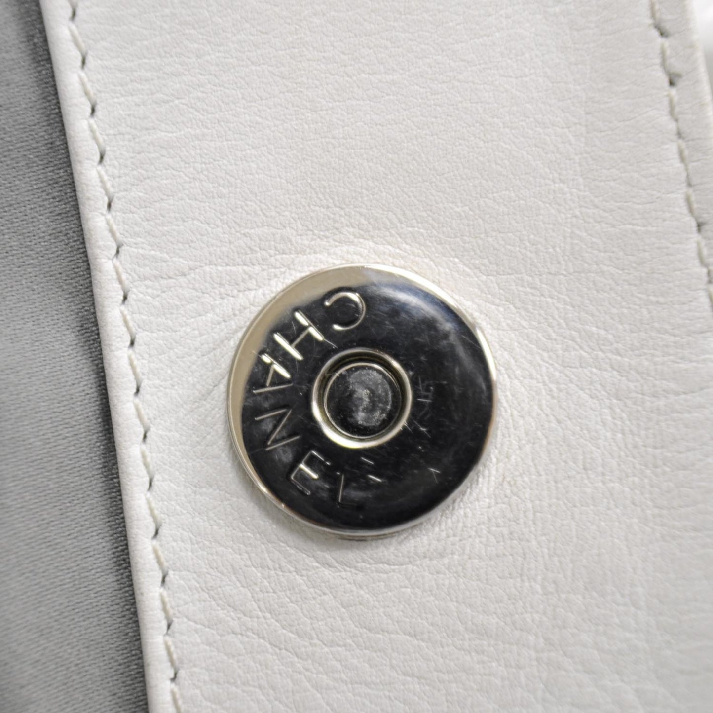 Leather Modern Chain Tote White