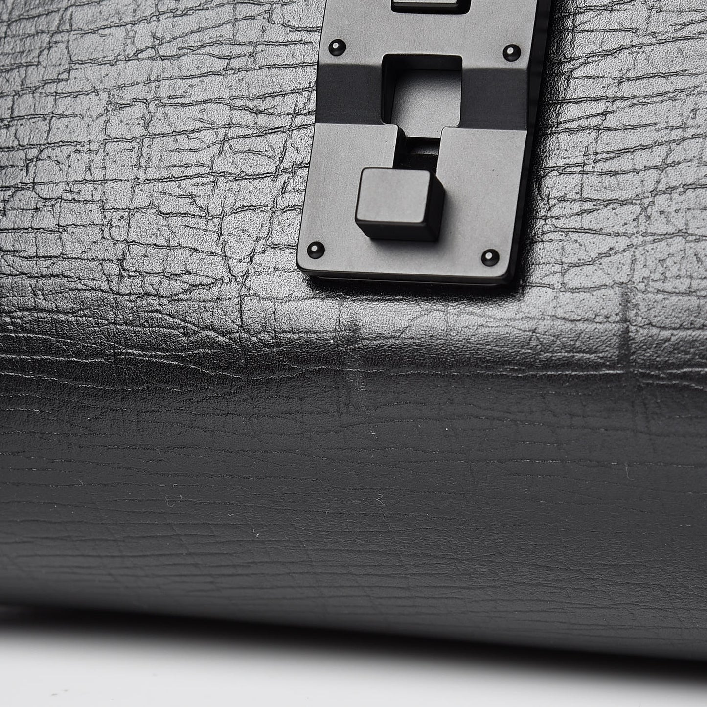 Calfskin Bamboo Bullet Black