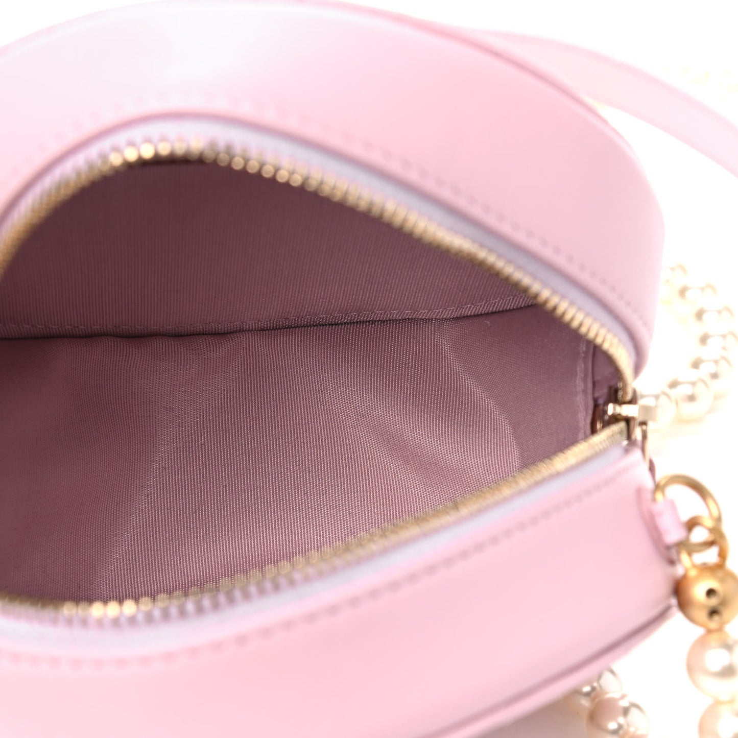Calfskin Quilted Pearl Round Clutch With Chain Light Pink