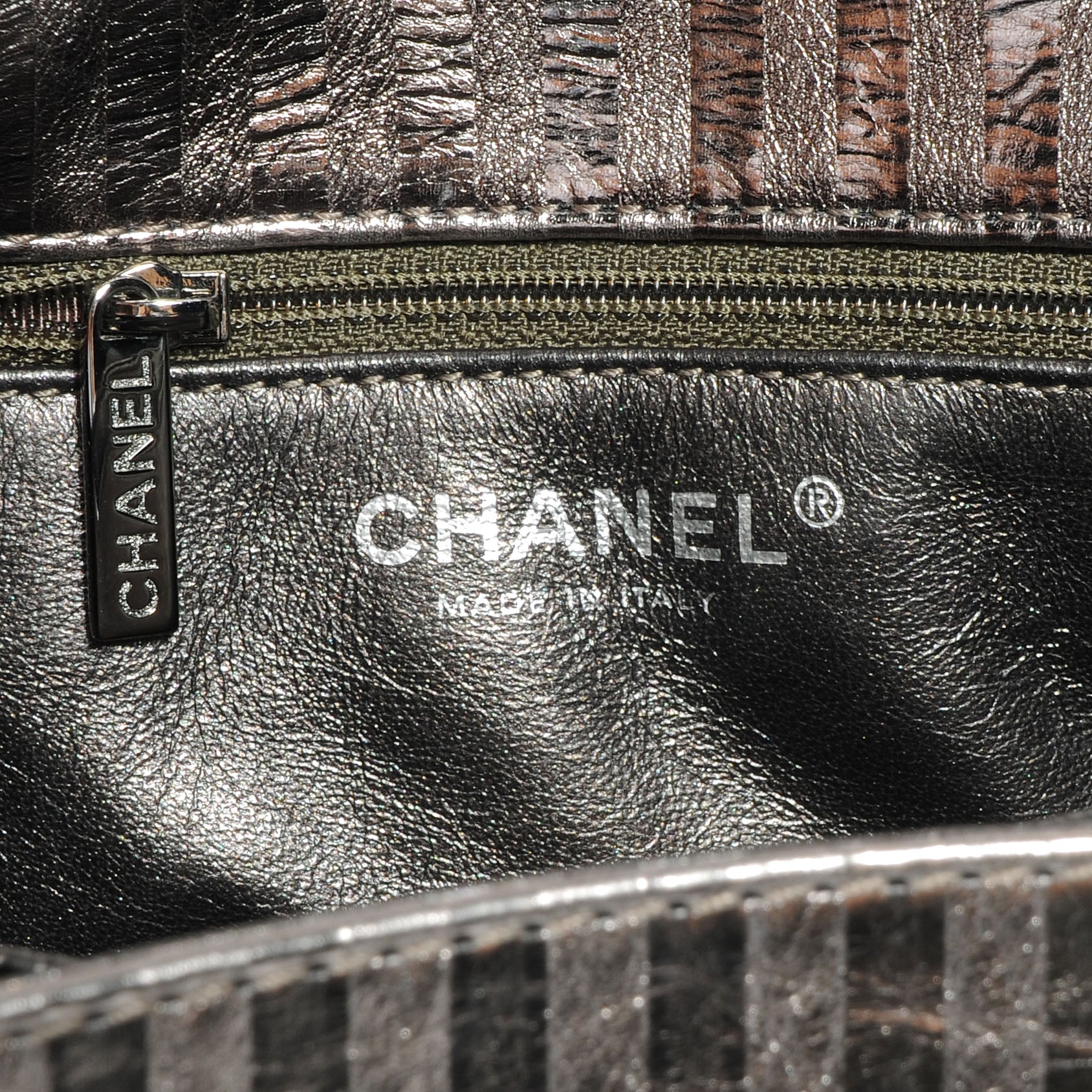 Chanel Striped Accordion Reissue 2.55 Flap Dark Silver 6 of 8