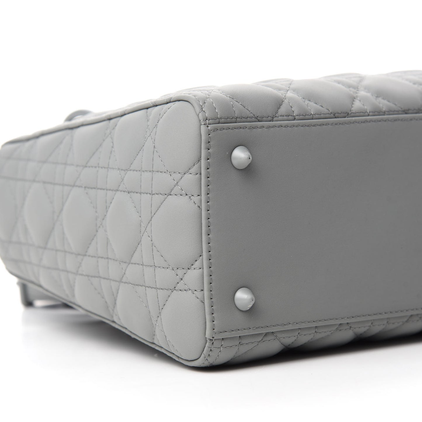 Ultra Matte Calfskin Cannage Medium Lady Dior Grey Stone