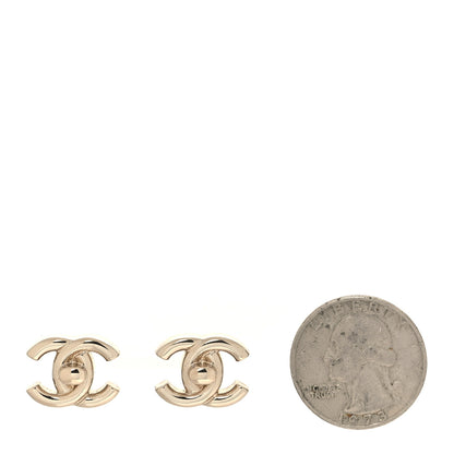 Chanel Metal CC Turnlock Earrings Gold 3 of 10