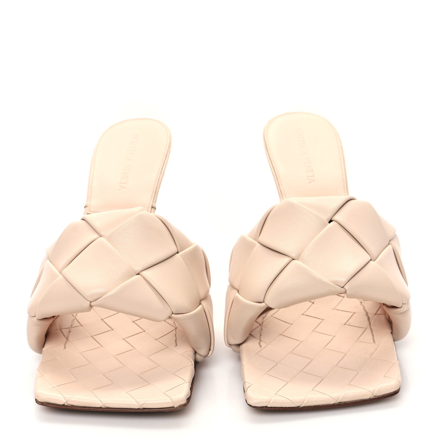 Nappa Maxi Intrecciato Lido Mule Sandals 40 Cipria
