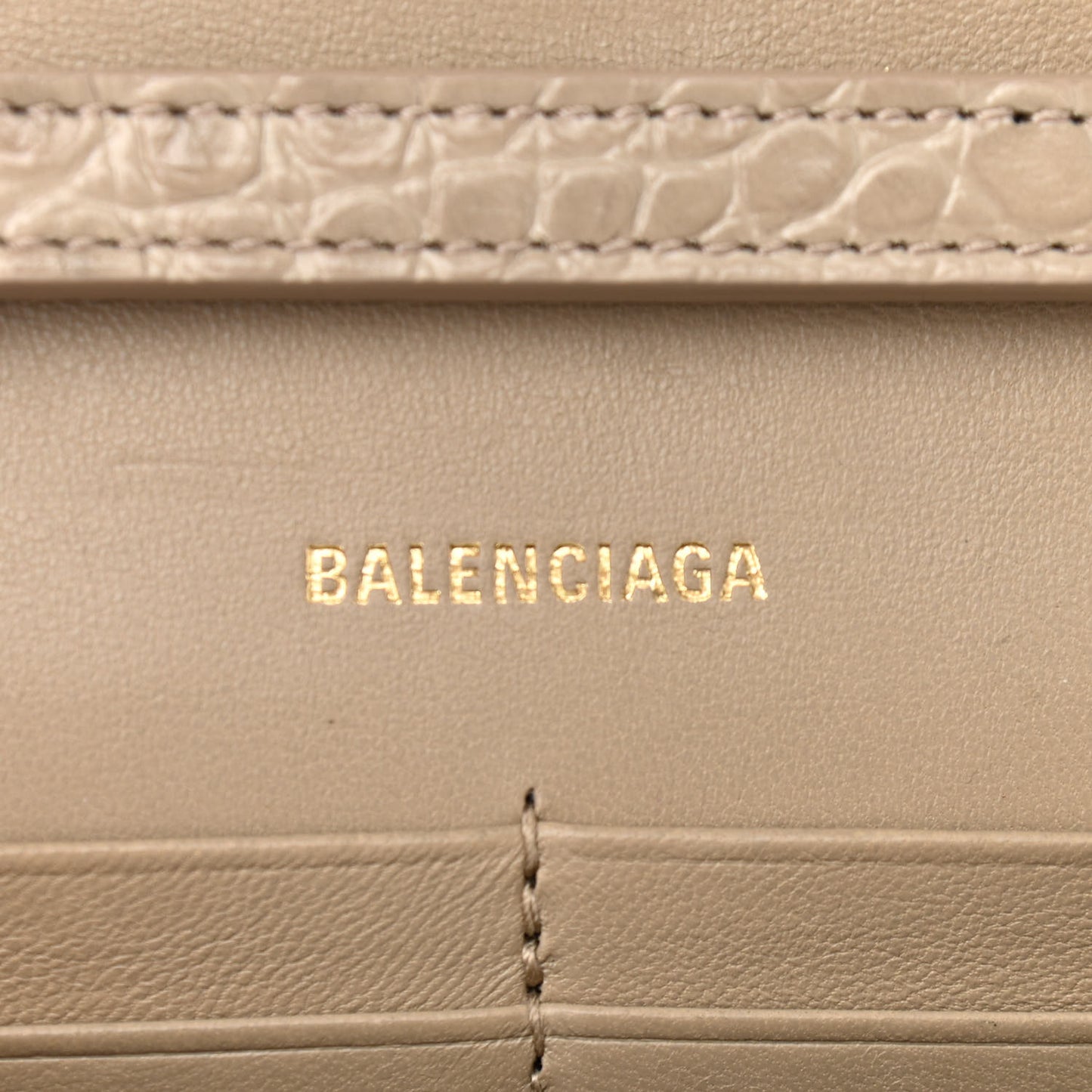 Shiny Calfskin Crocodile Embossed Hourglass Chain Bag Taupe