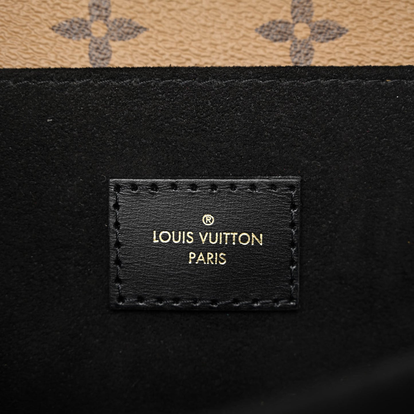 Reverse Monogram Pochette Metis