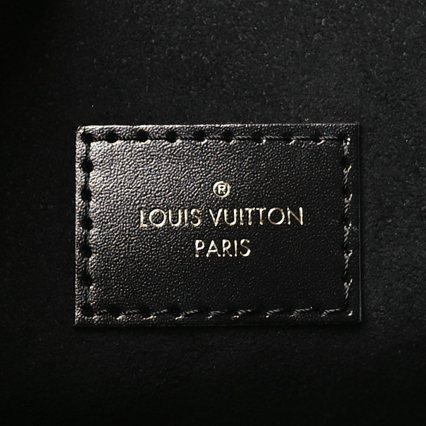 Reverse Monogram Pochette Metis