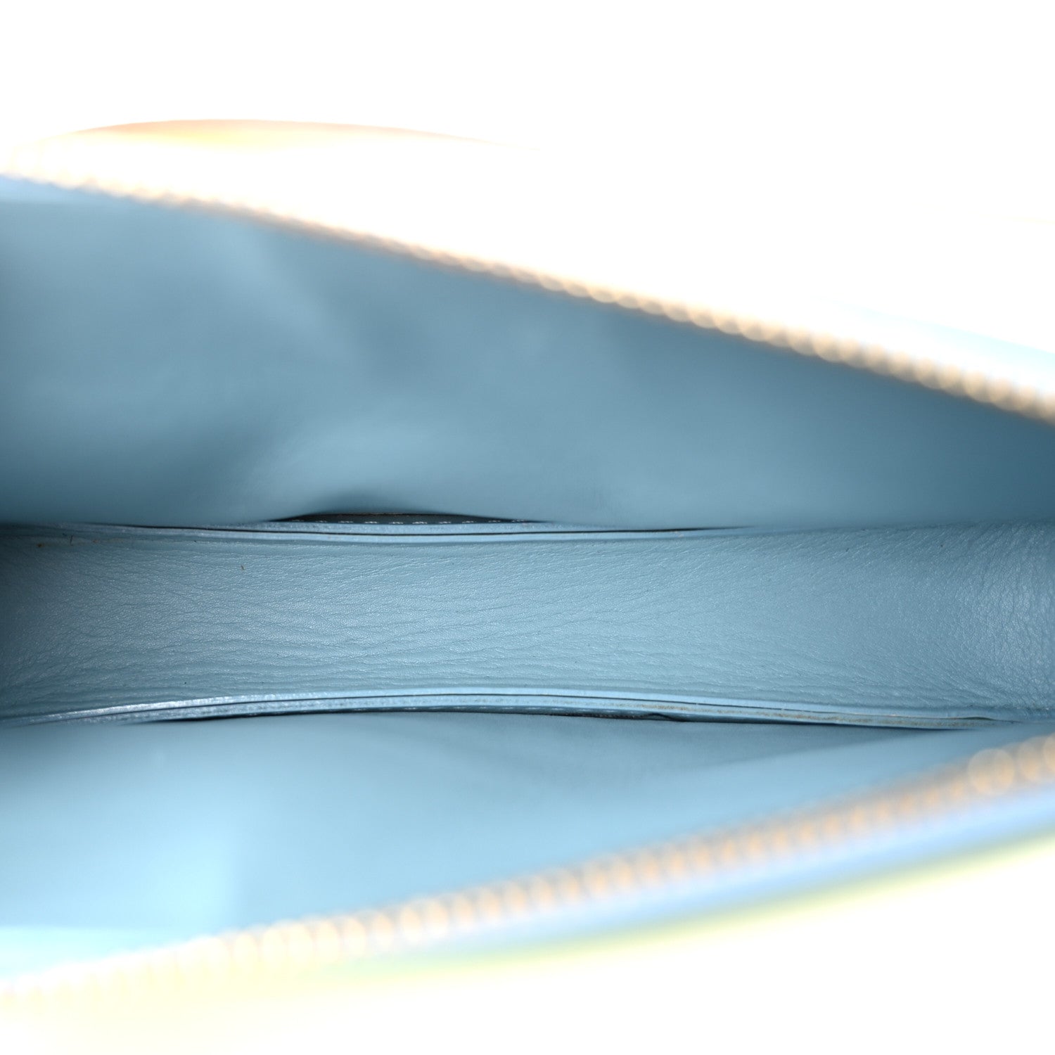 Louis Vuitton Vernis Lexington Pochette Baby Blue 4 of 9