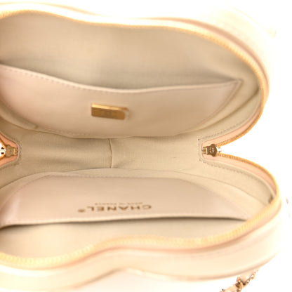 Chanel Metallic Lambskin Quilted CC In Love Heart Bag Gold 5 of 11