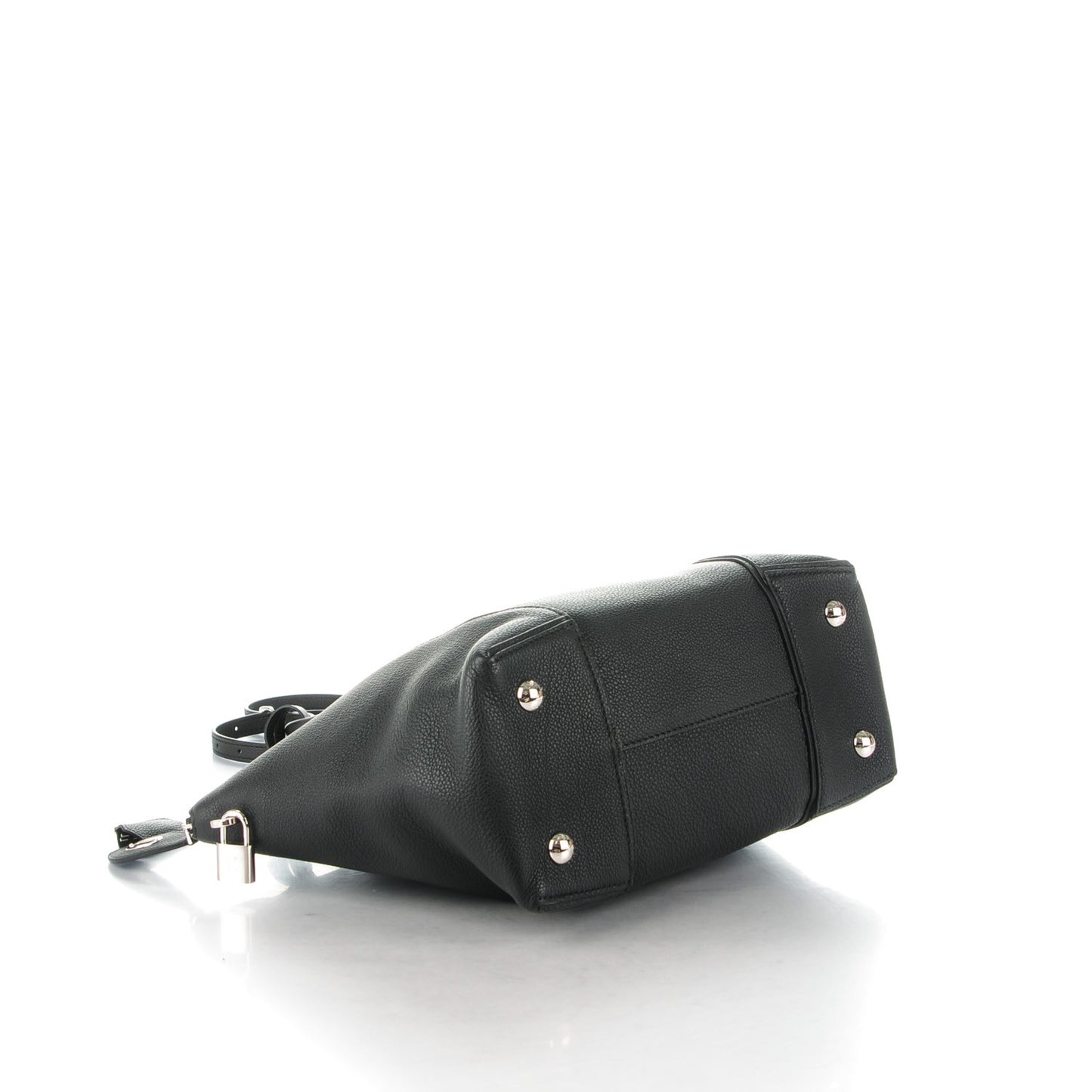 Cuir Taurillon Soft Lockit PM Black