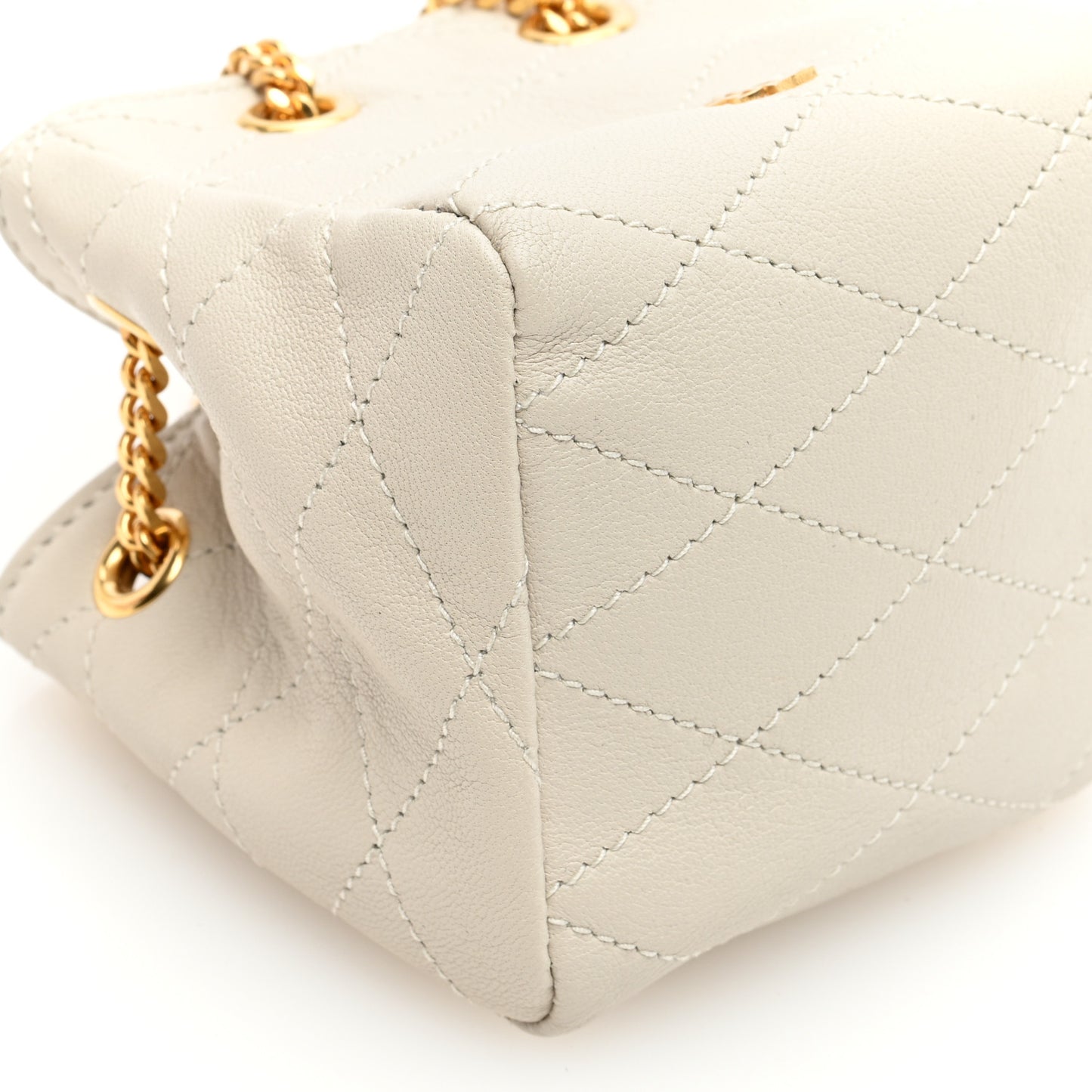 Lambskin Quilted Baby Bucket Bag Crema Soft