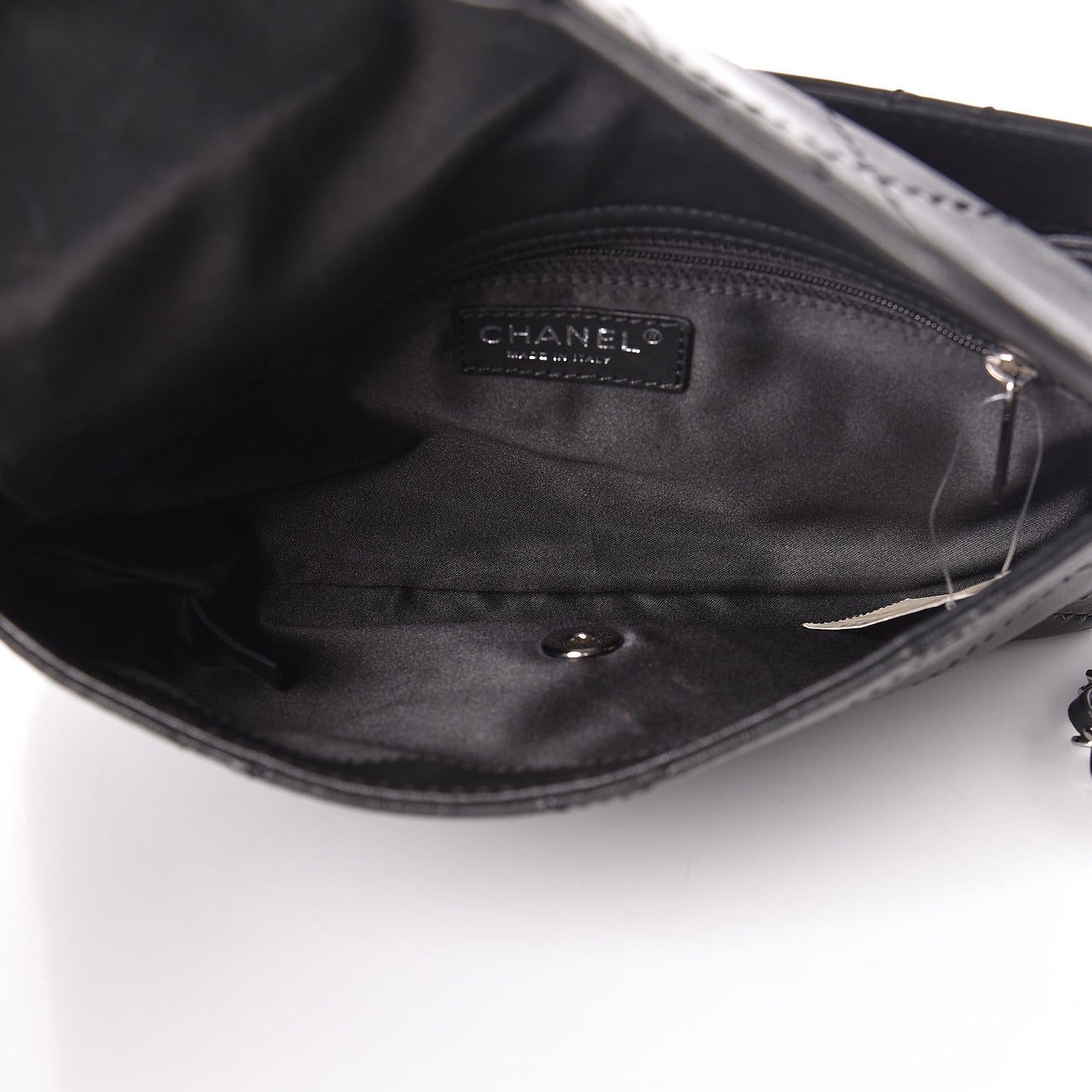 Lambskin Medium Ultimate Stitch Flap Black