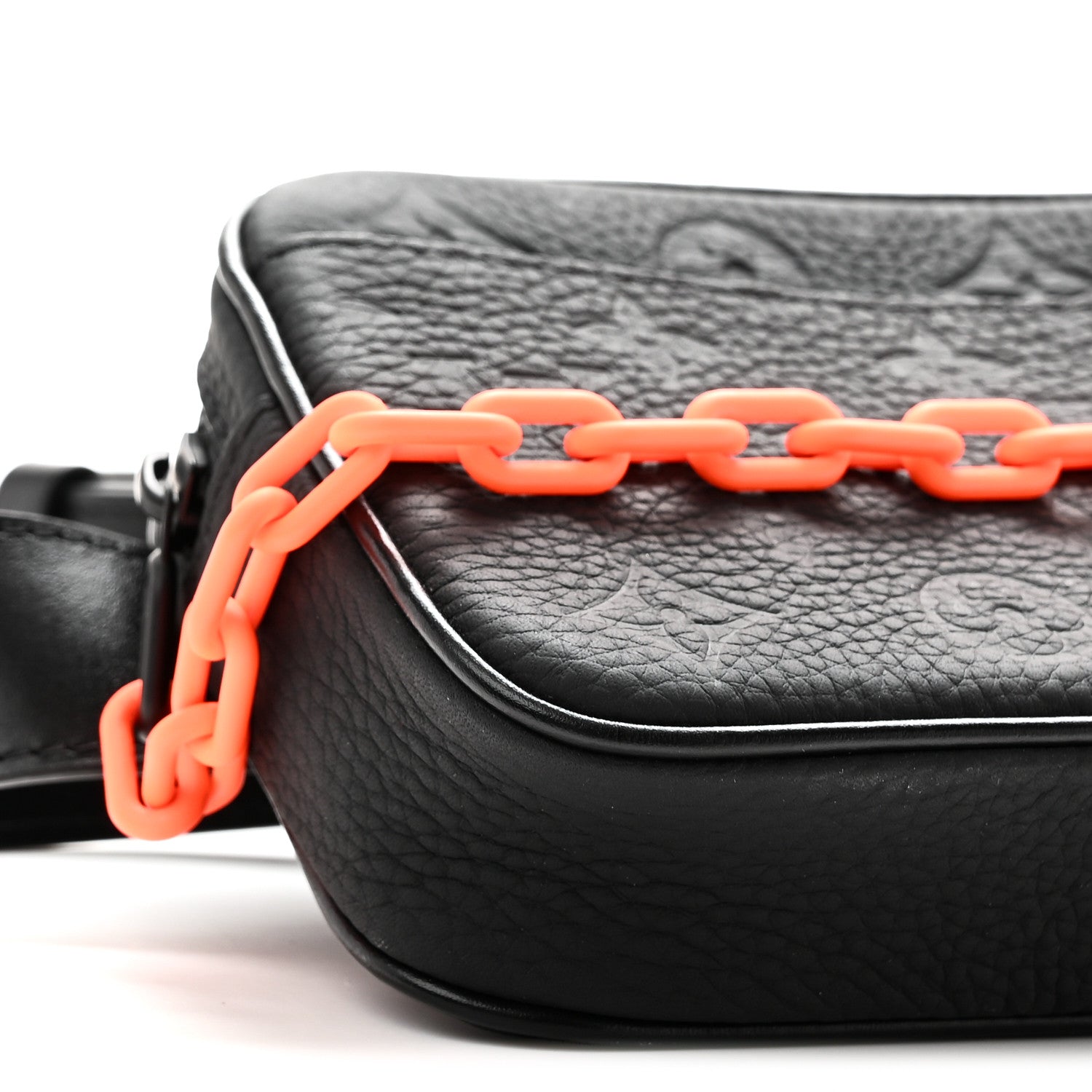 Louis Vuitton Taurillon Monogram Uniformes Solar Ray Soft Pochette Volga Belt Bag Black 8 of 9