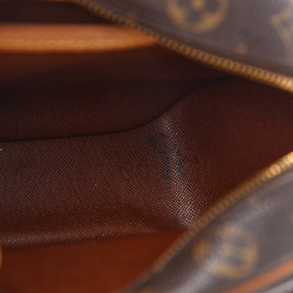 Louis Vuitton Monogram Blois 11 of 15