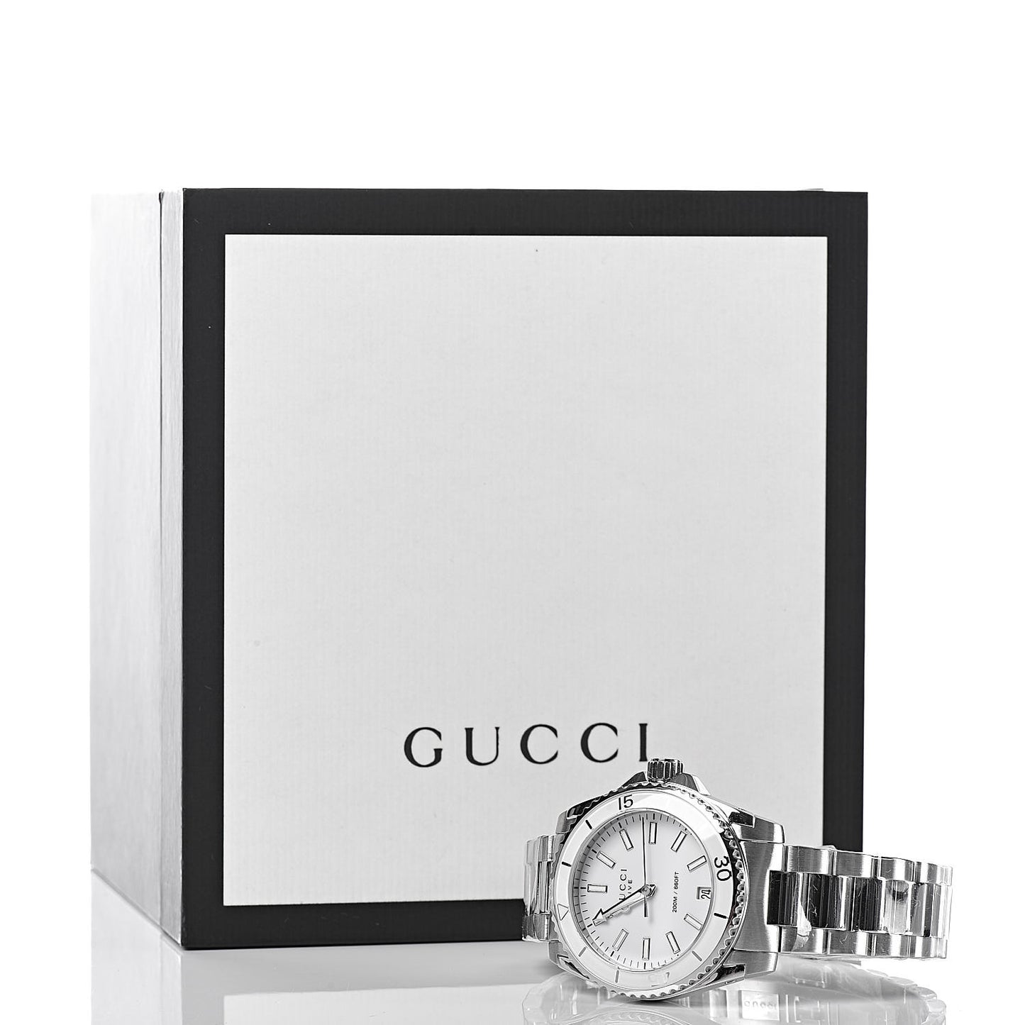 Stainless Steel 32mm Dive Quartz Watch White