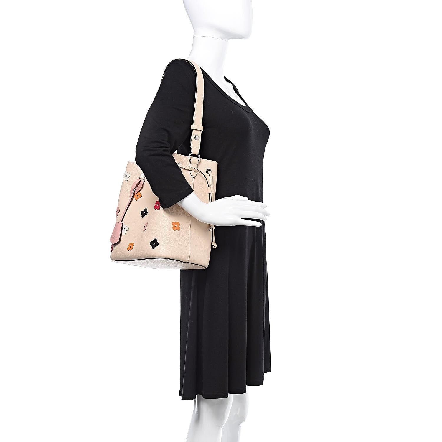 Louis Vuitton Calfskin Flowers Lockme Bucket Creme 2 of 10