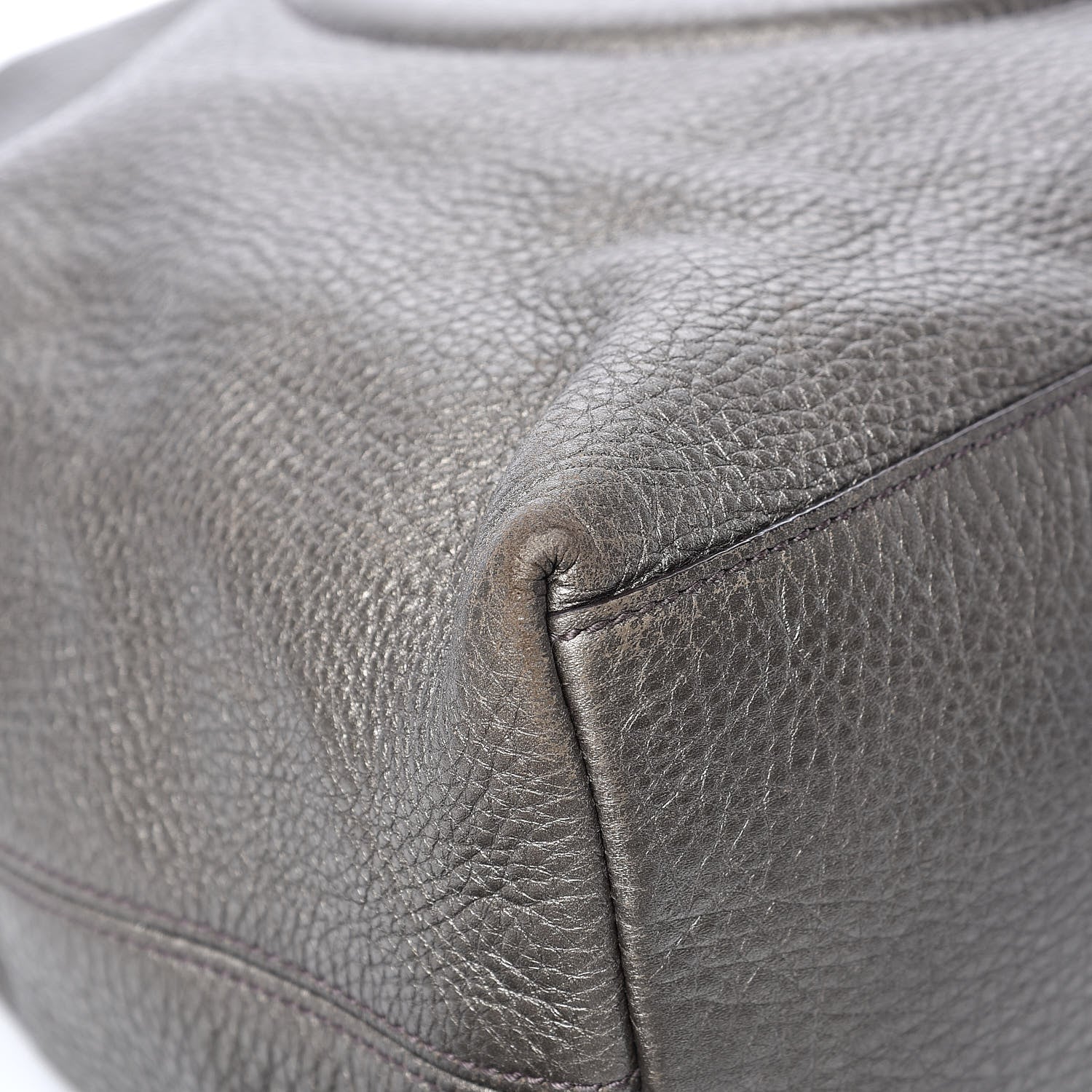 Gucci Metallic Pebbled Calfskin Medium Soho Chain Shoulder Bag Sasso 11 of 16