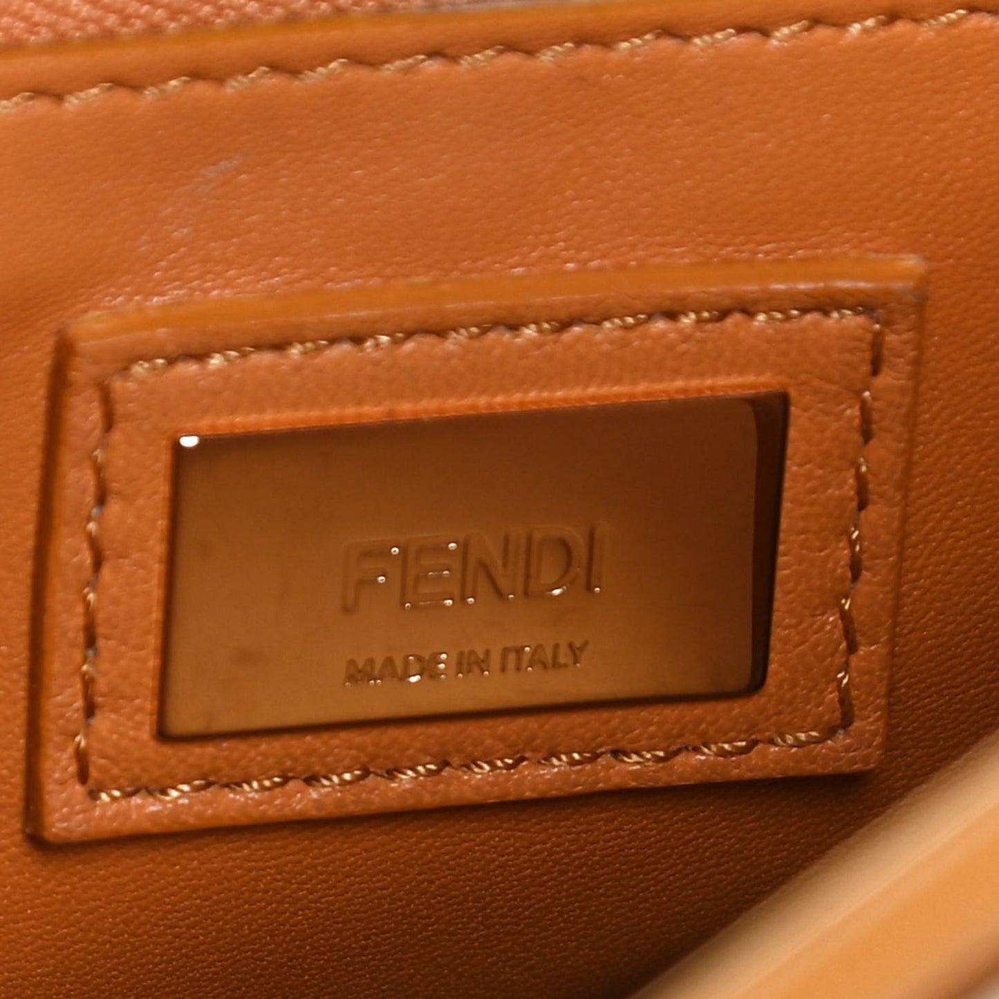 Nappa Mini Peekaboo Iconic Satchel Giallo Syrup