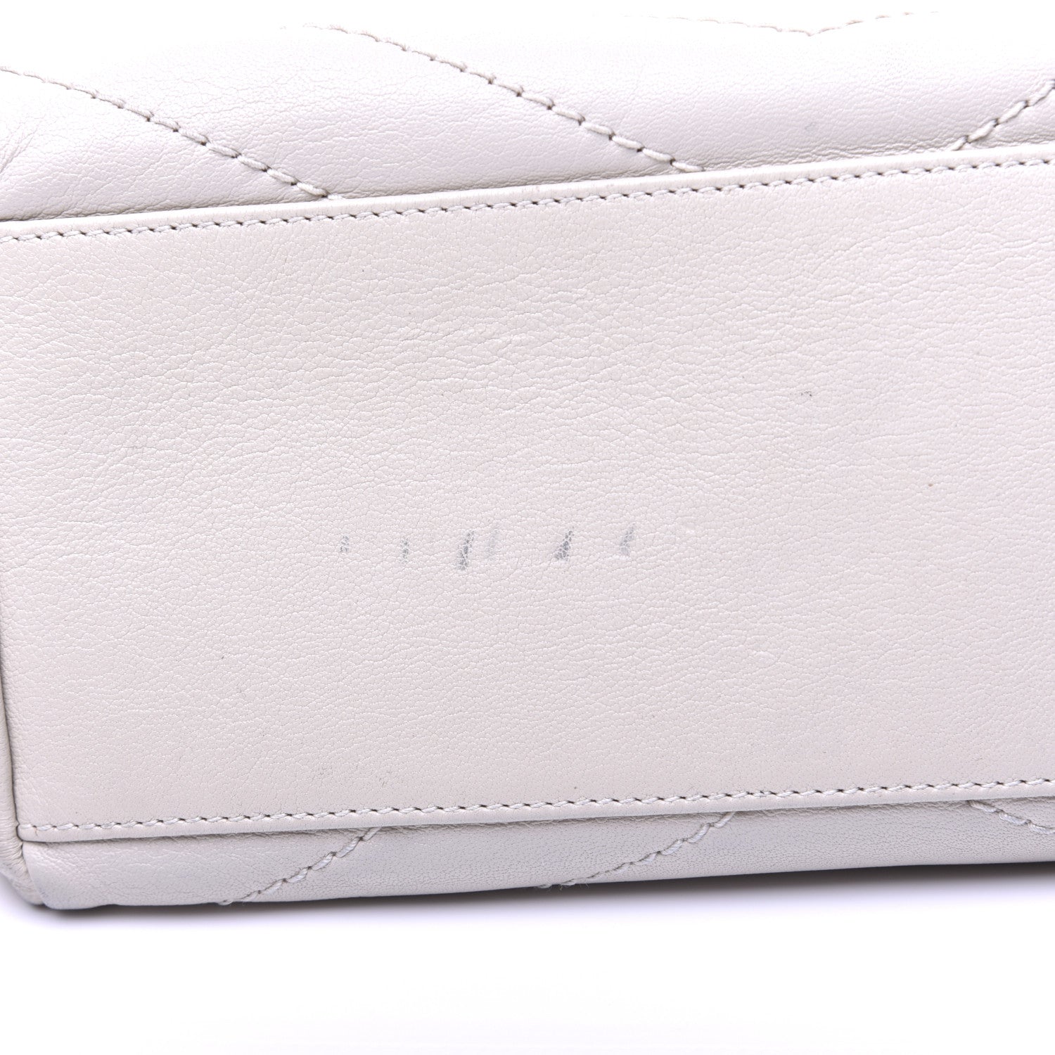 Saint Laurent Pebbled Lambskin Chevron Monogram Small Nolita White Vintage White Vintage 14 of 14