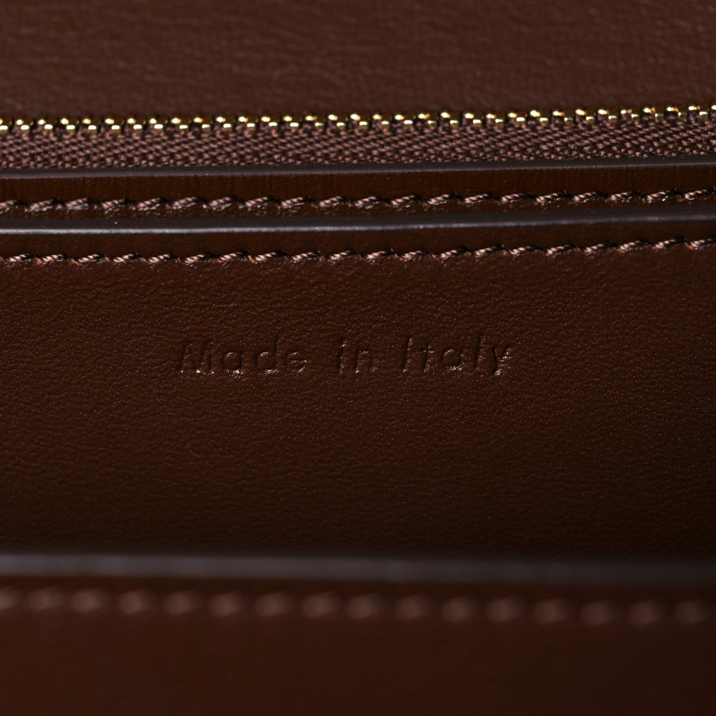 Box Calfskin Medium Classic Box Flap Bag Camel