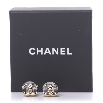 Chanel CC Turnlock Earrings Gold 4 of 4
