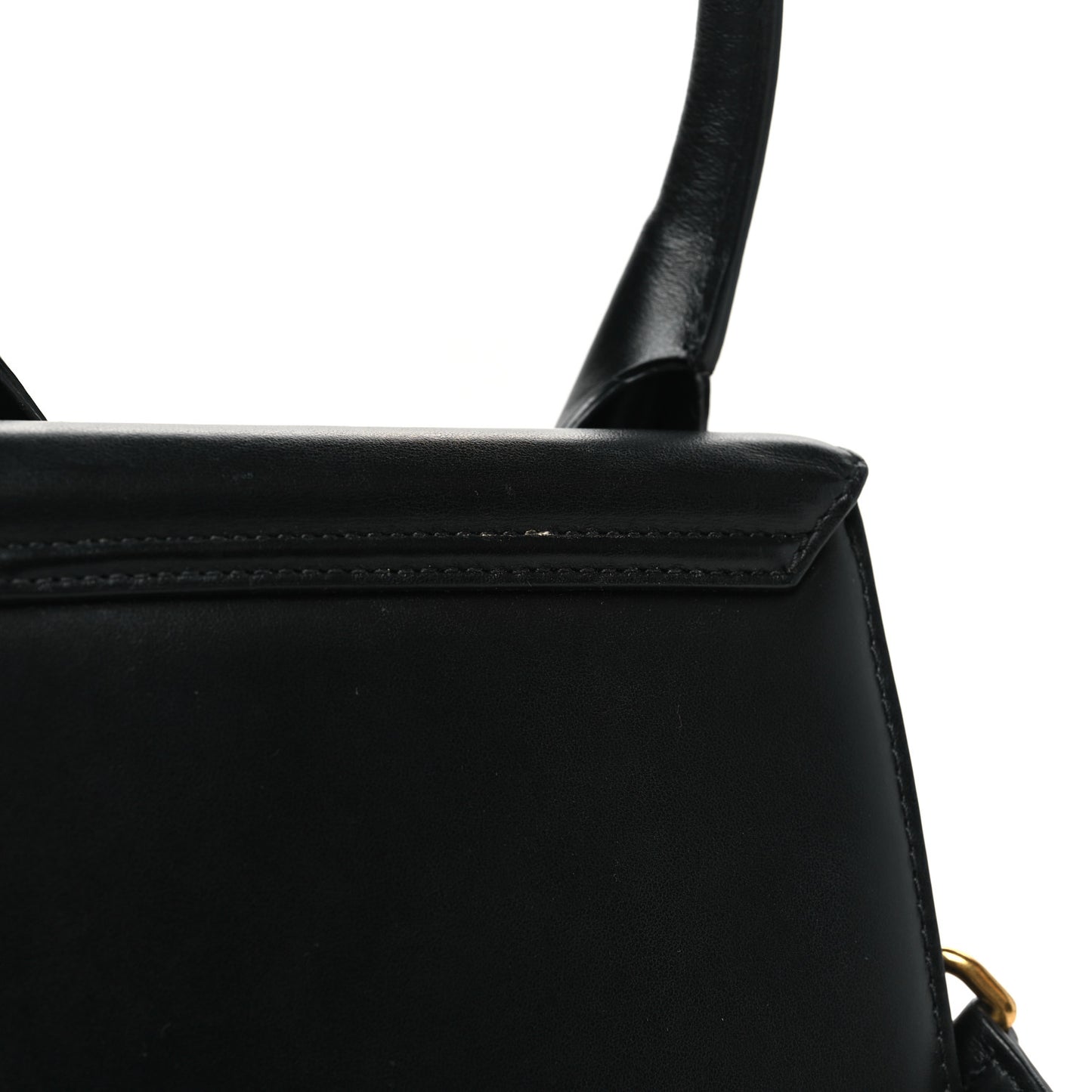 Smooth Calfskin Le Chiquito Moyen Black