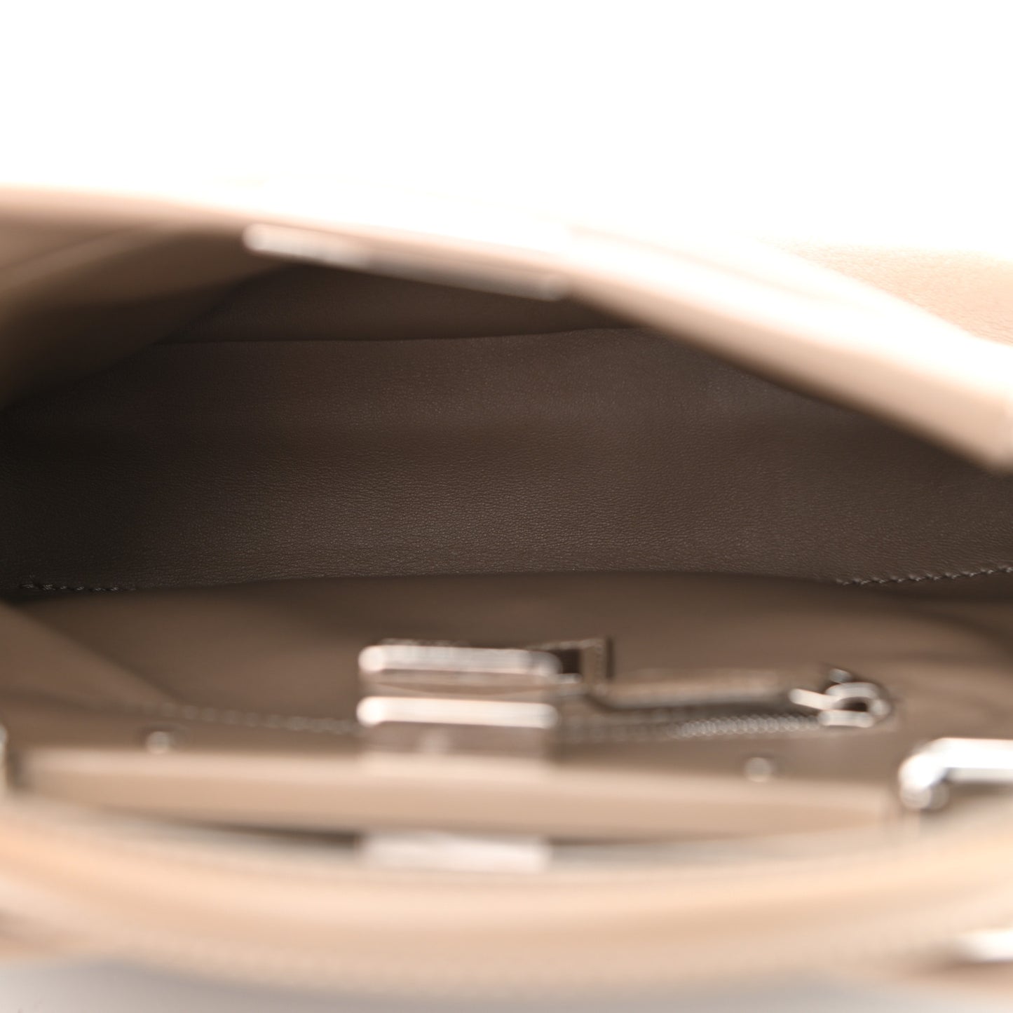 Nappa Mini Peekaboo Iconic Satchel Tortora
