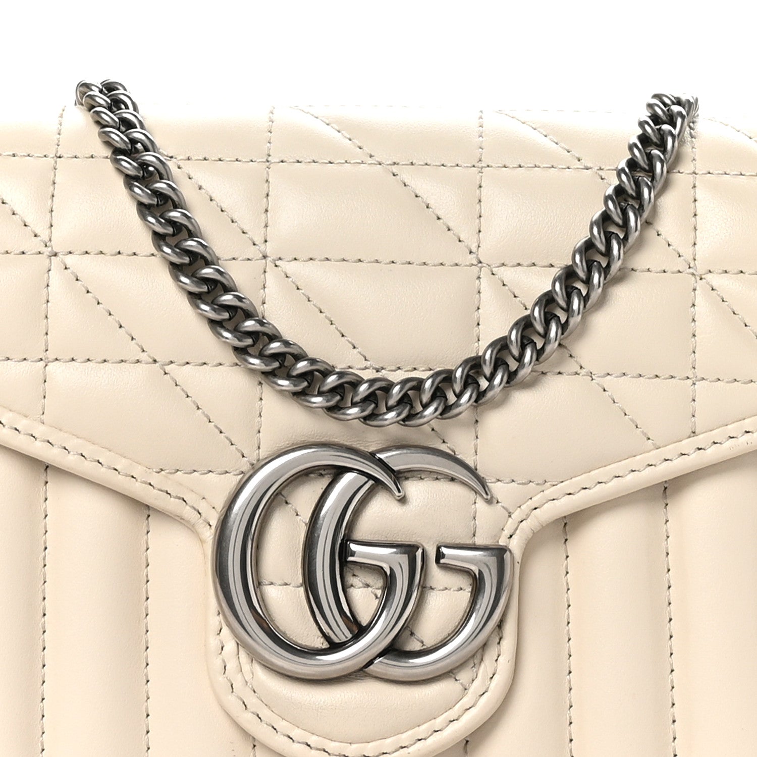 Gucci Calfskin Matelasse Aria GG Marmont Chain Wallet Mystic White 8 of 11