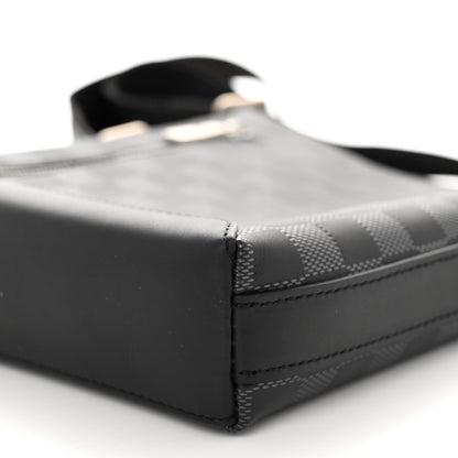Louis Vuitton Damier Infini Discovery Messenger BB Onyx 9 of 9