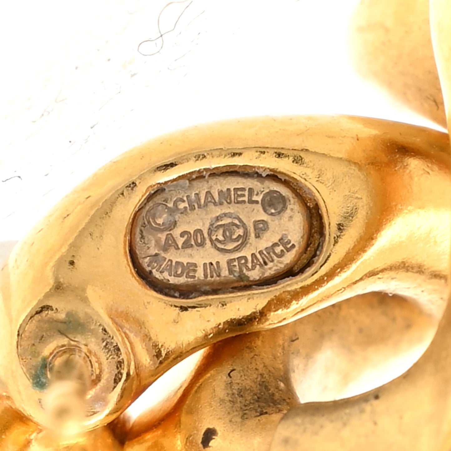 Metal CC Pick Drop Earrings Gold