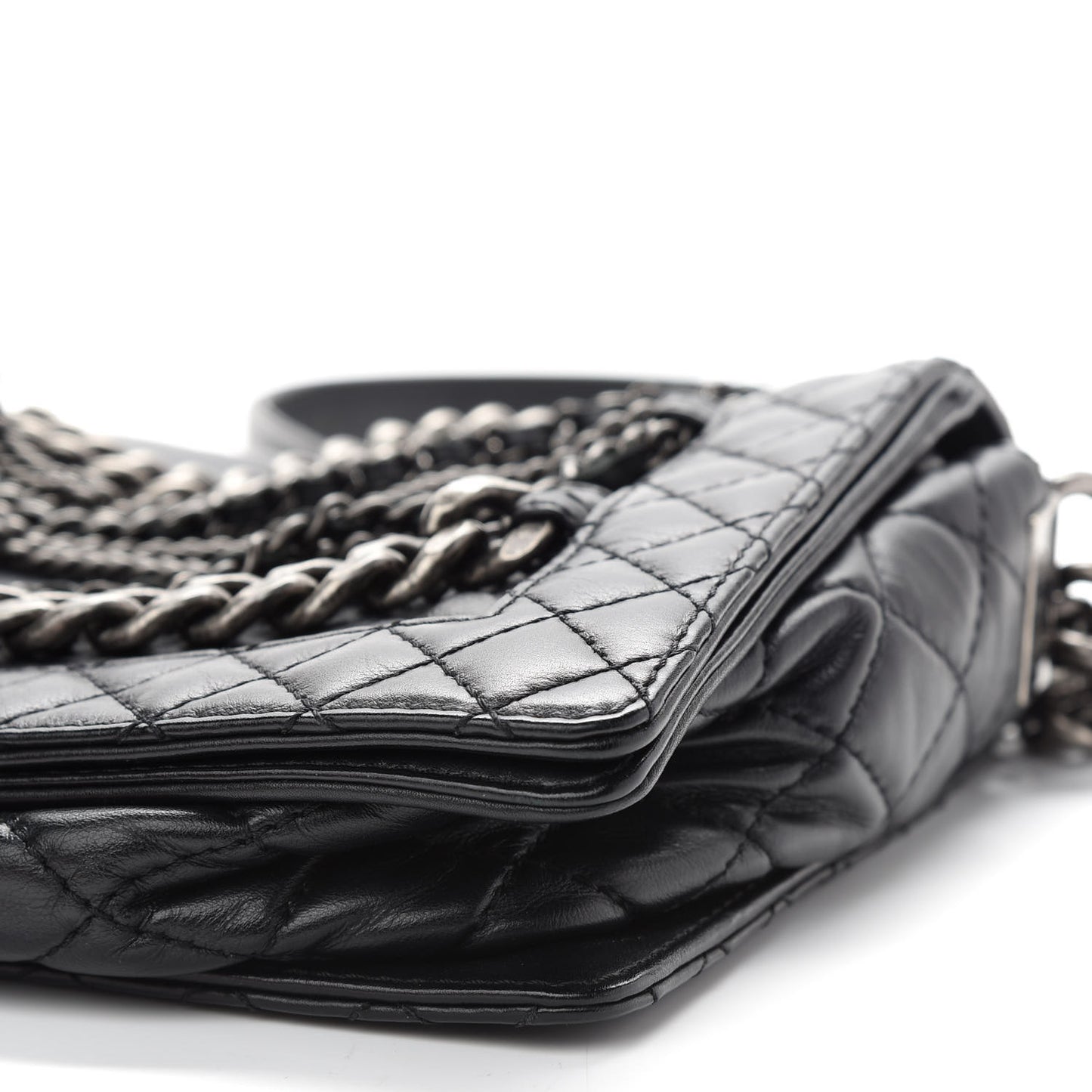 Calfskin Enchained New Medium Boy Flap Black