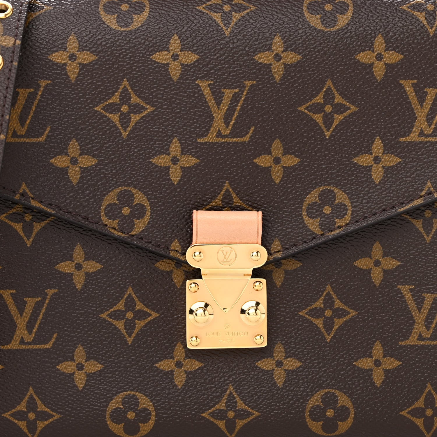 Louis Vuitton Monogram Pochette Metis 7 of 9