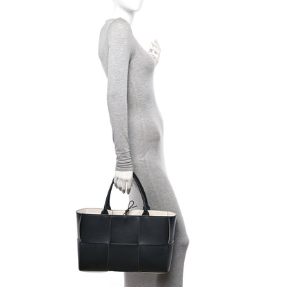 Bottega Veneta Nappa Maxi Intrecciato Arco Tote Black White 2 of 10
