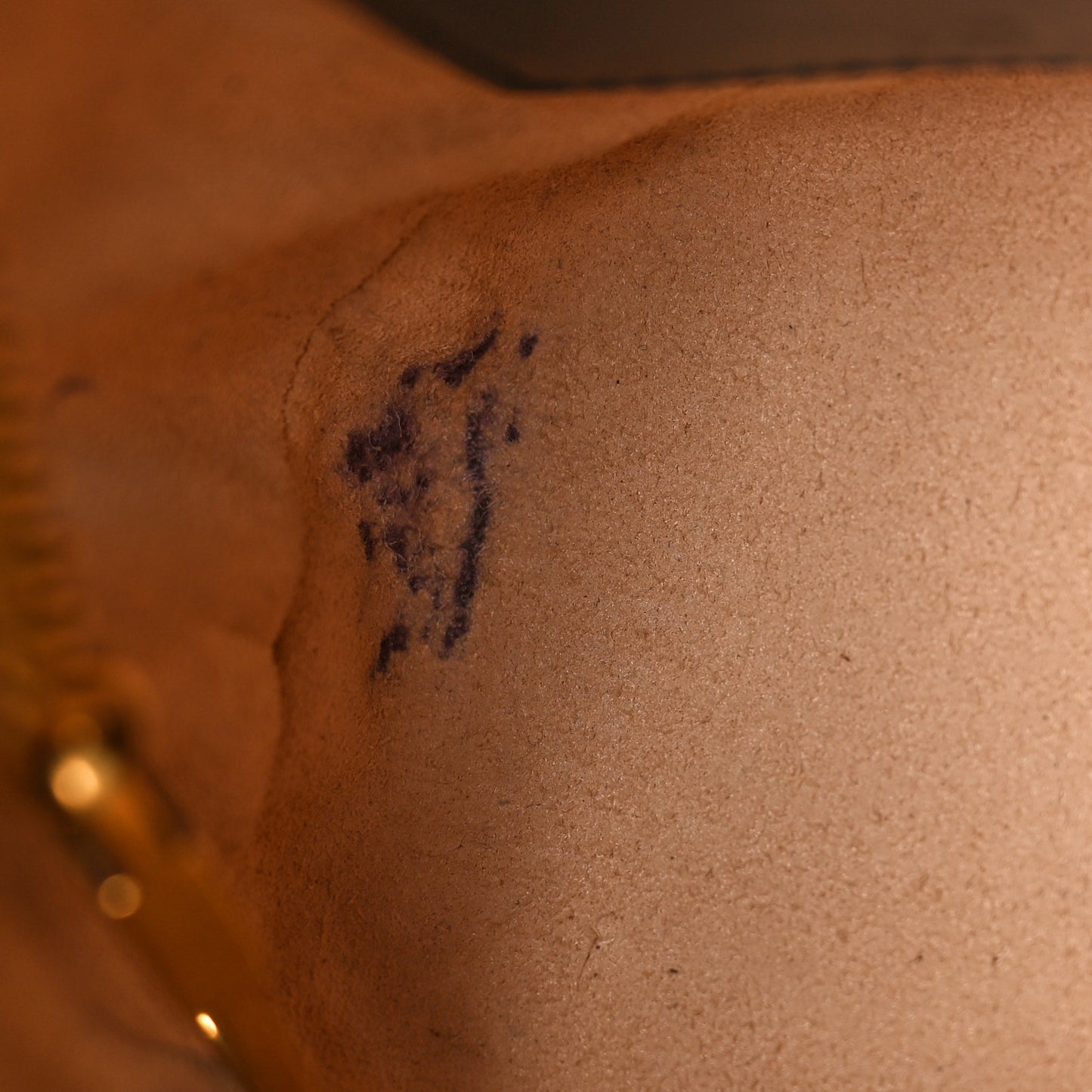 Calfskin Matelasse Mini GG Marmont 2.0 Bucket Bag Black