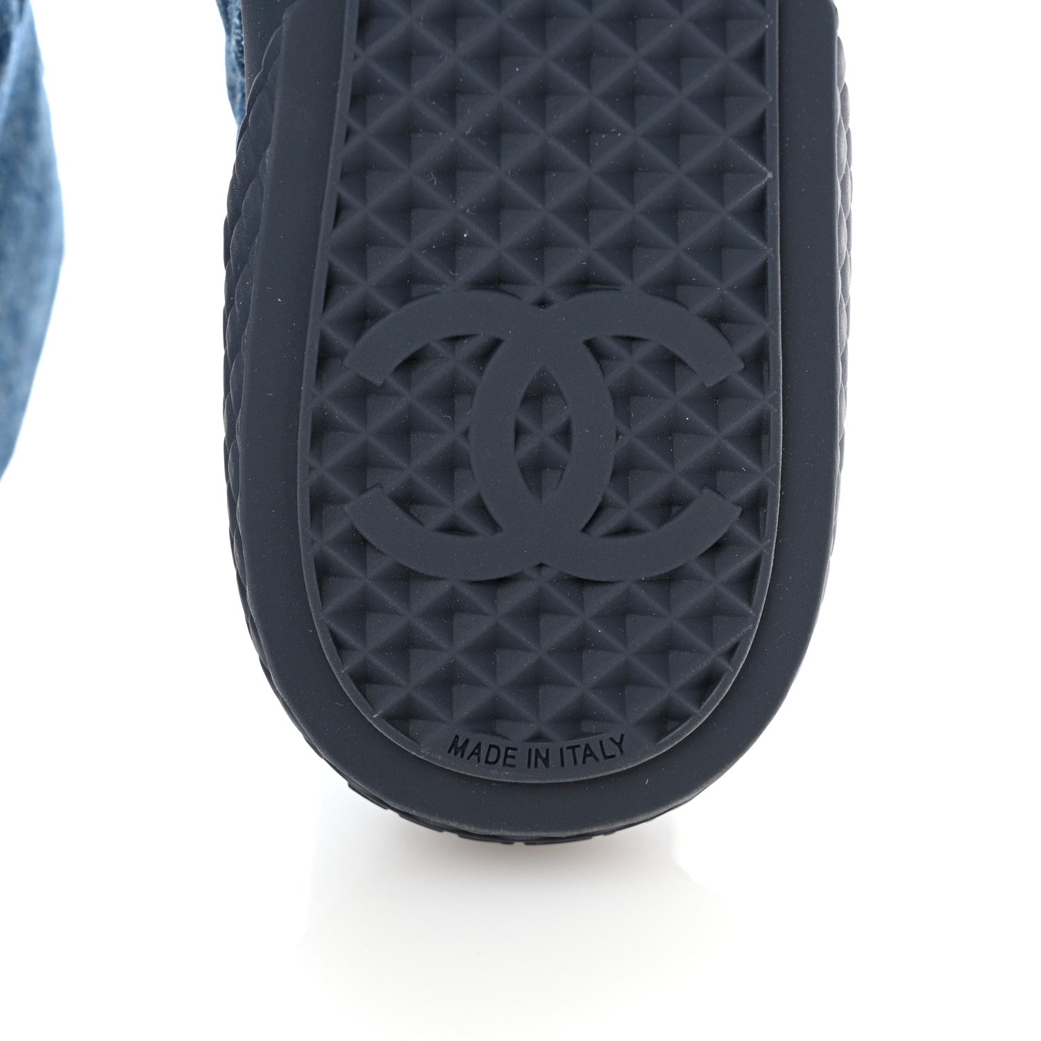 Chanel Printed Denim Quilted High Top Sneakers 40 Dark Blue 7 of 10