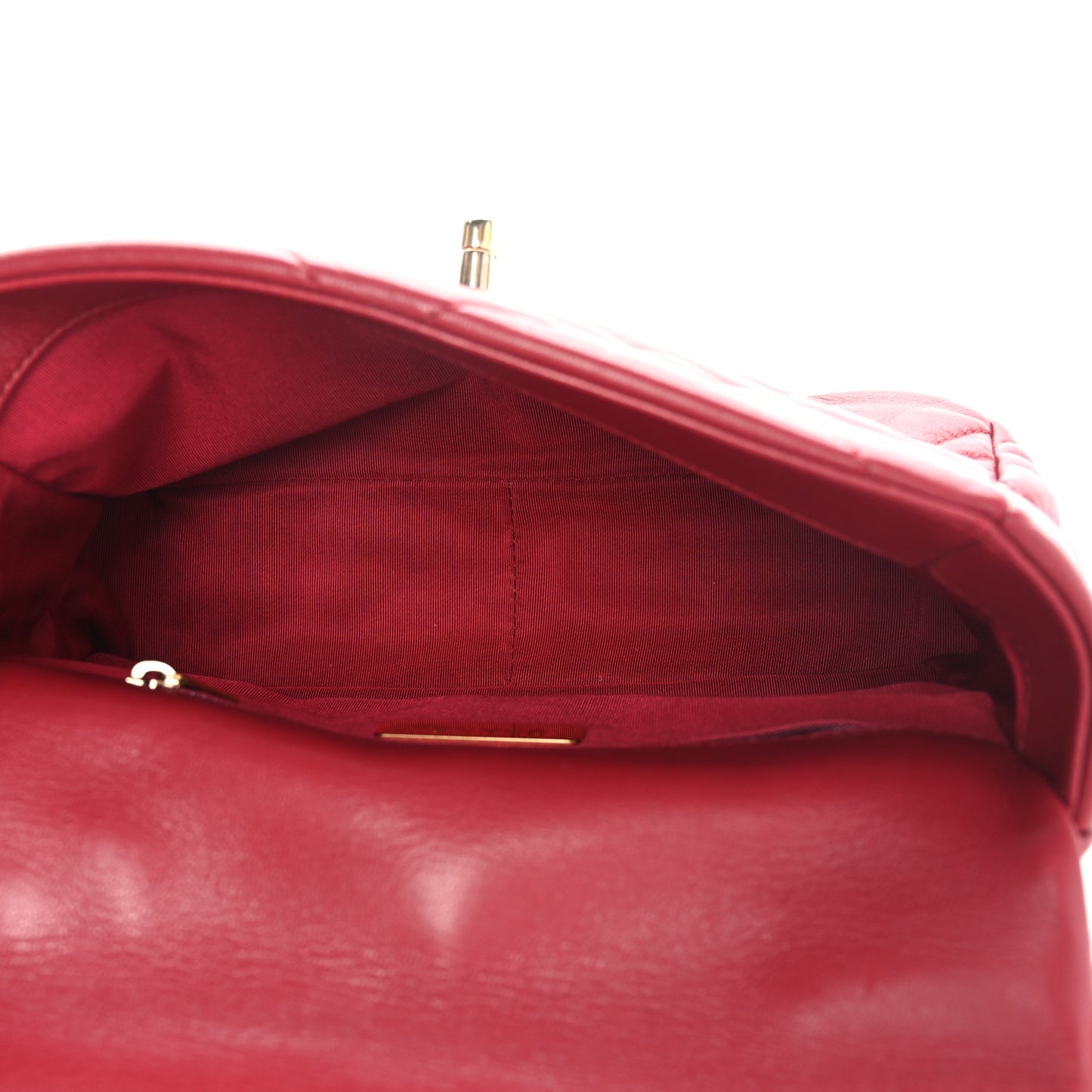 Goatskin Quilted Medium Chanel 19 Flap Red