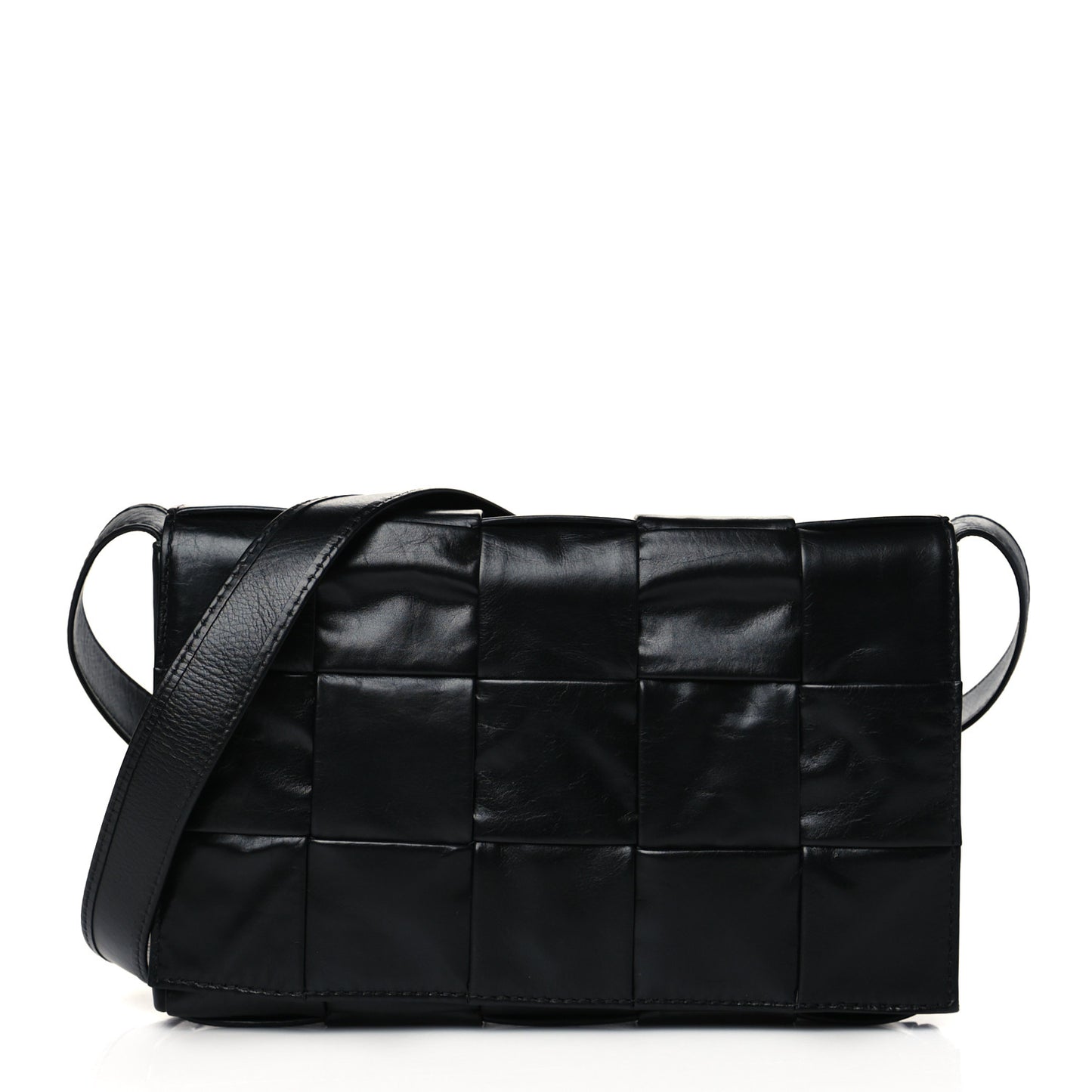 Paper Calfskin Maxi Intreccio Cassette Crossbody Bag Black