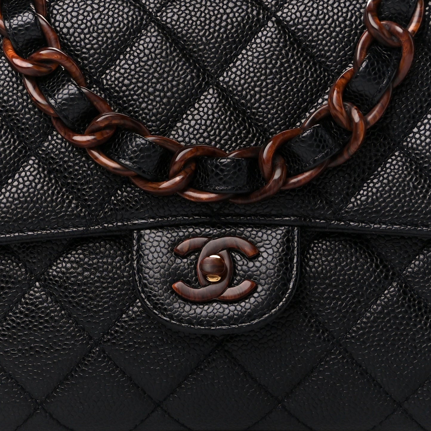 Caviar Quilted Tortoise Medium Single Flap Black