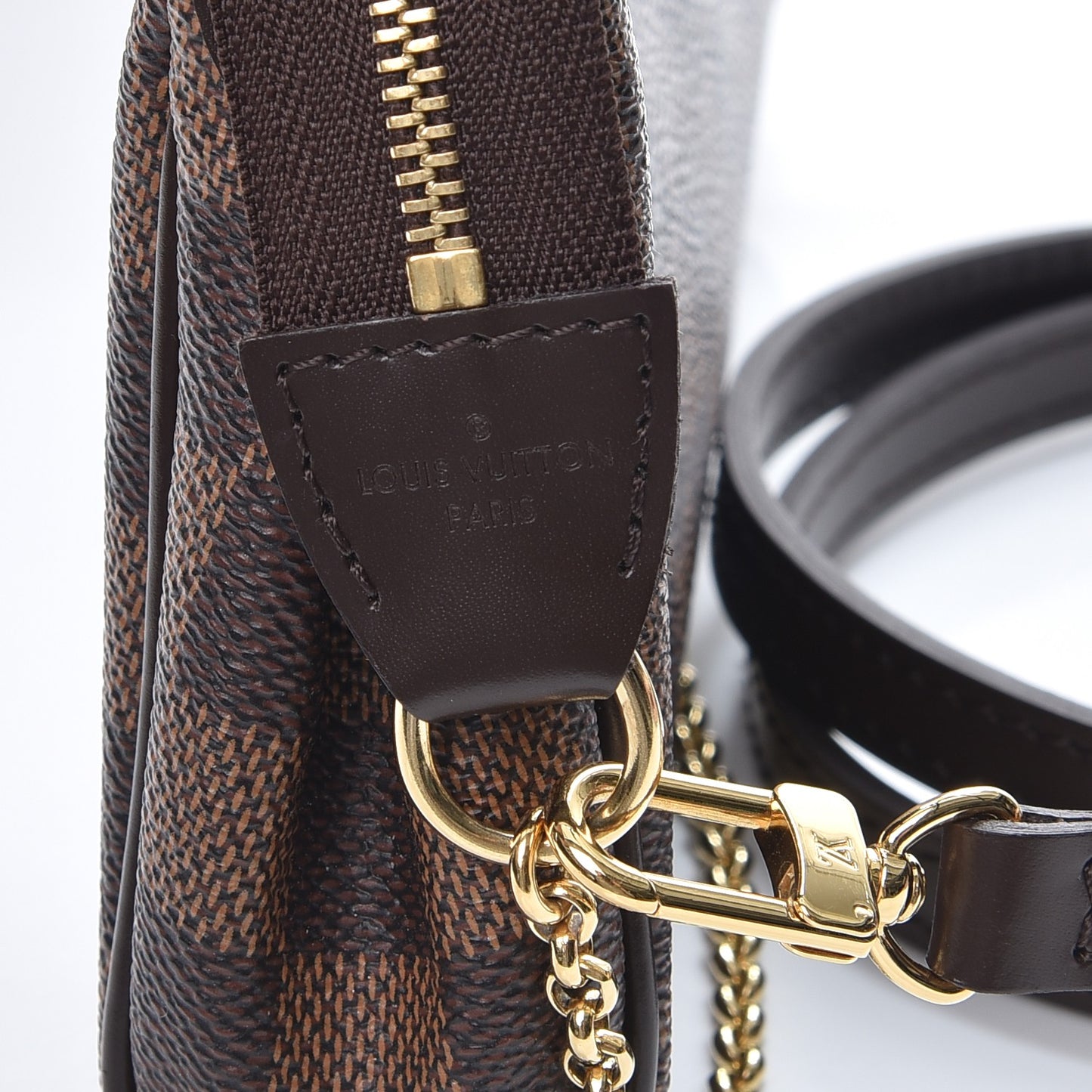 Damier Ebene Eva Clutch