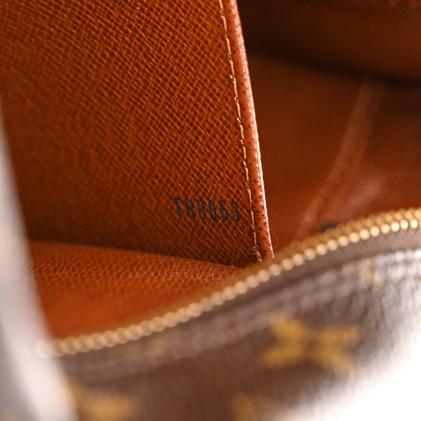 Monogram Cite MM