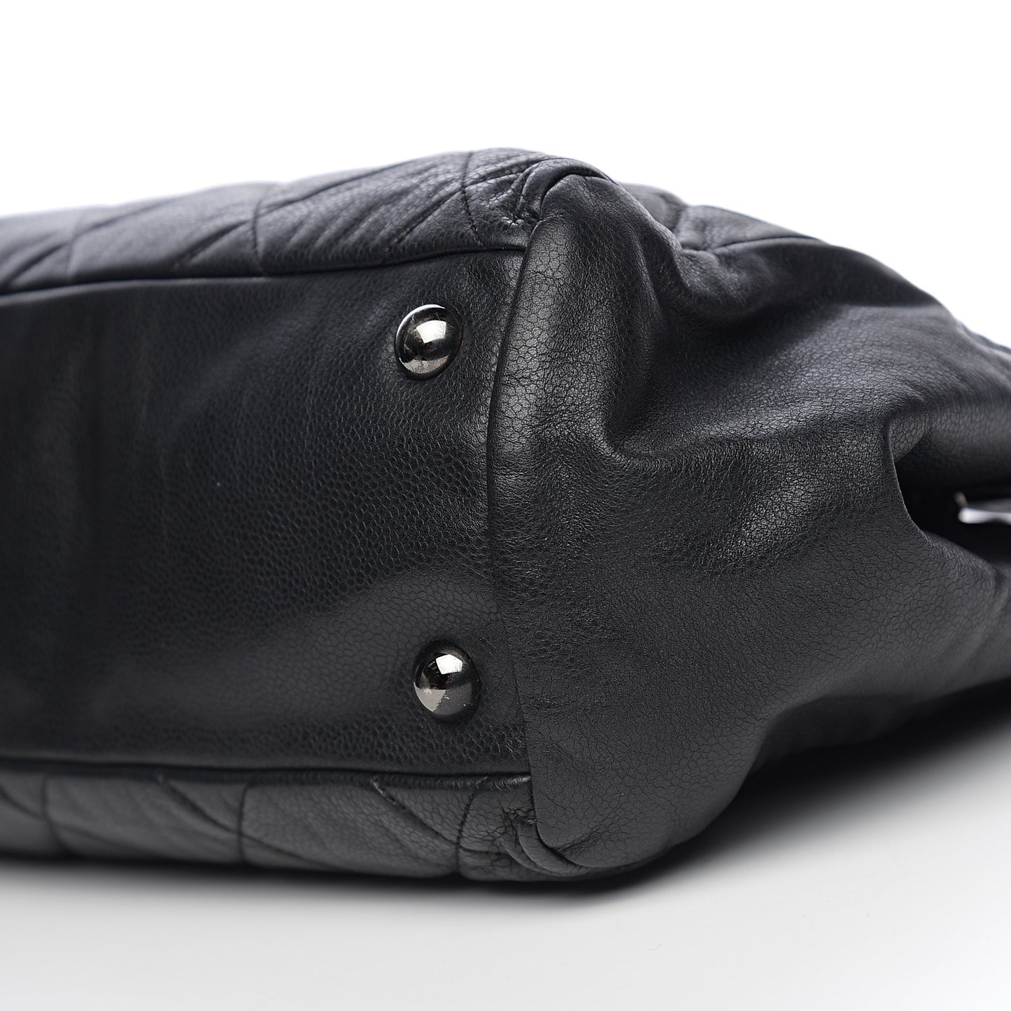 Soft Caviar Quilted Large Cells Tote Black
