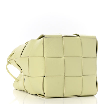 Bottega Veneta Nappa Maxi Intrecciato Cassette Bucket Bag Lemon Washed 3 of 8