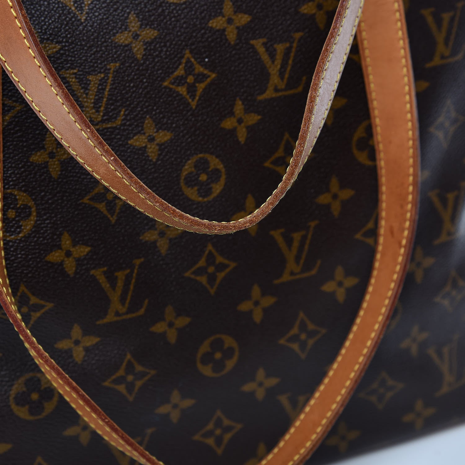 Louis Vuitton Monogram Cabas Mezzo 14 of 15